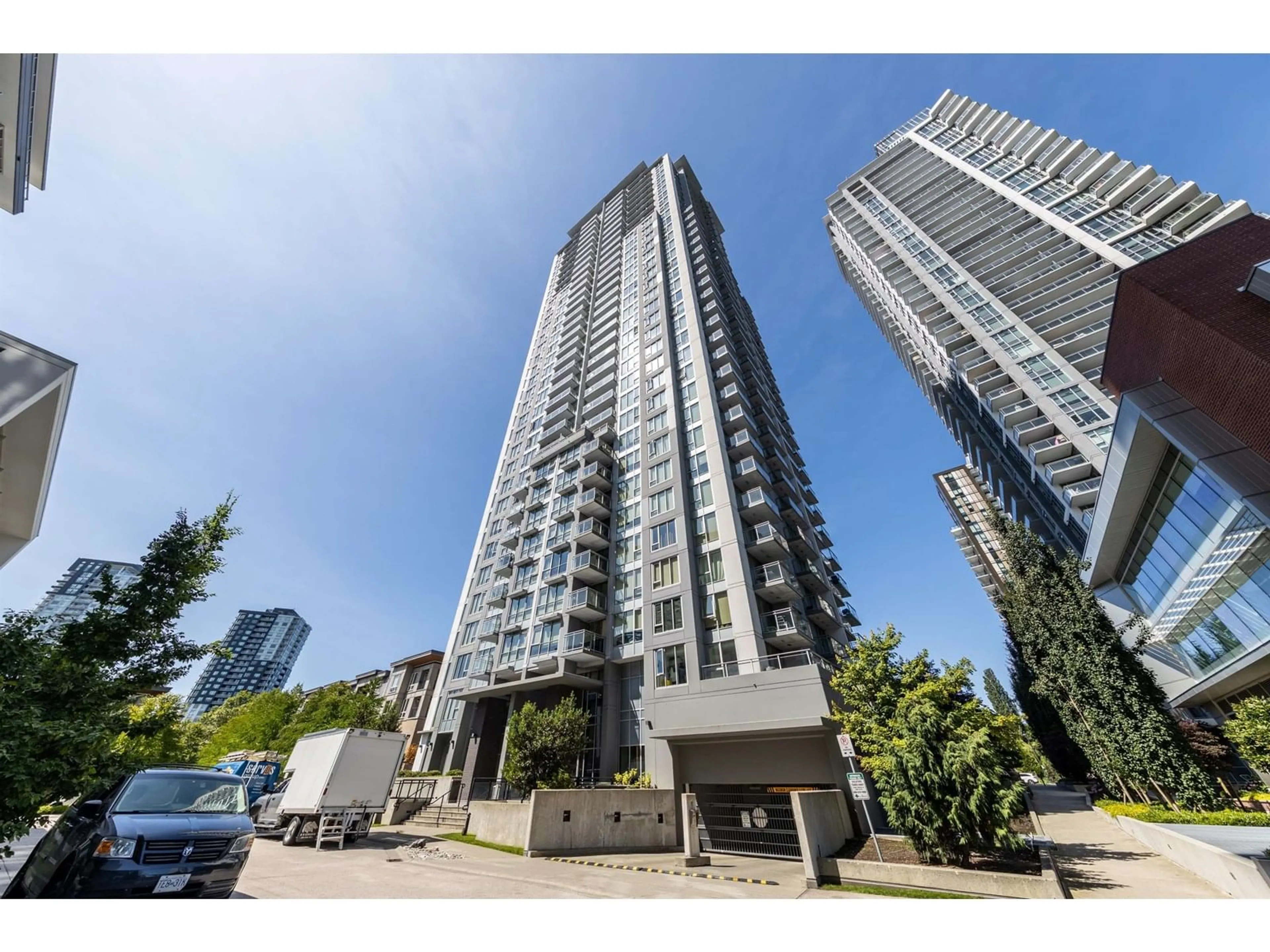 Unknown for 302 - 13325 102A, Surrey British Columbia V3T0J5