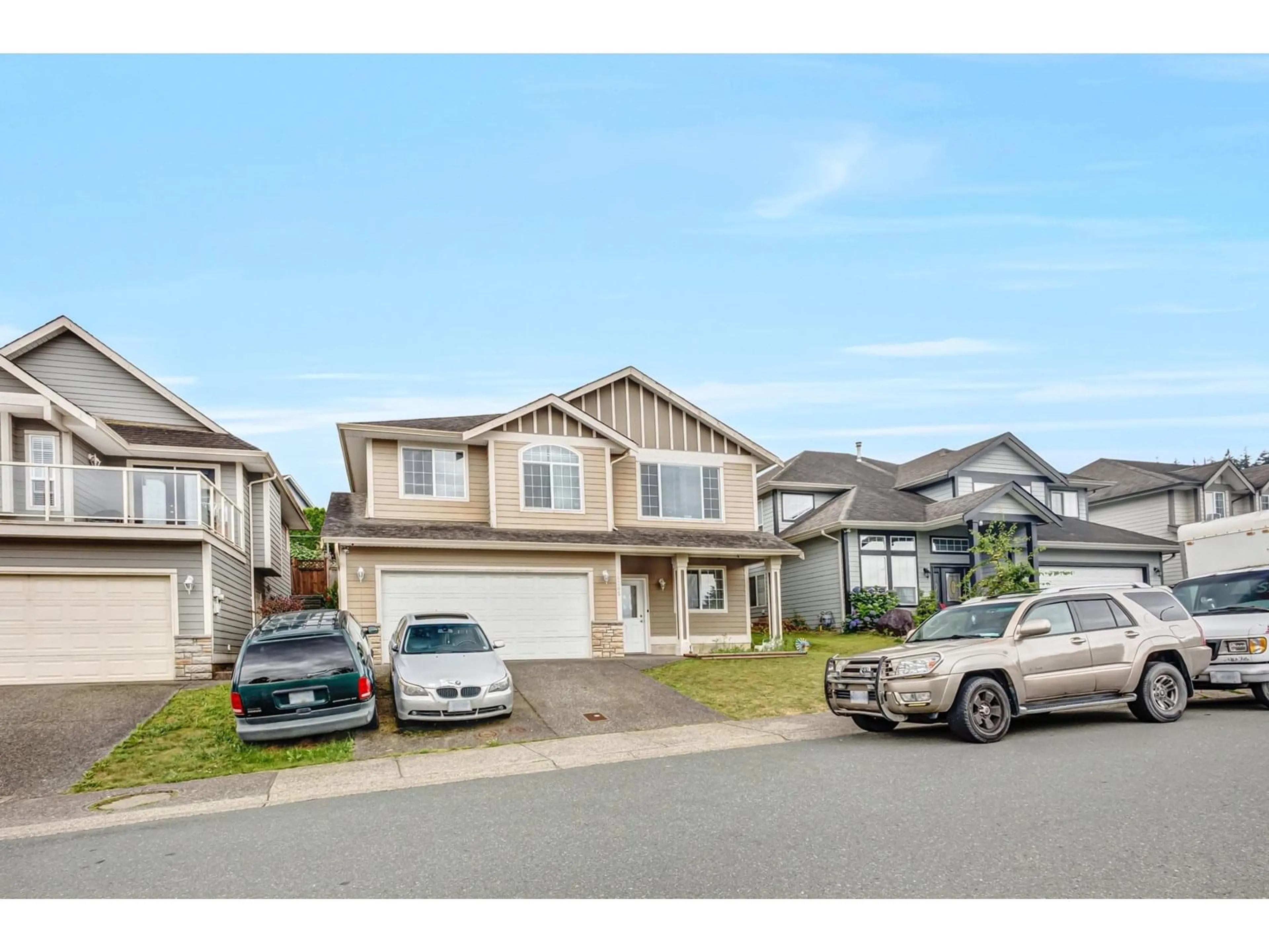 A pic from outside/outdoor area/front of a property/back of a property/a pic from drone, street for 46205 STONEVIEW DRIVE, Chilliwack British Columbia V2R5W8