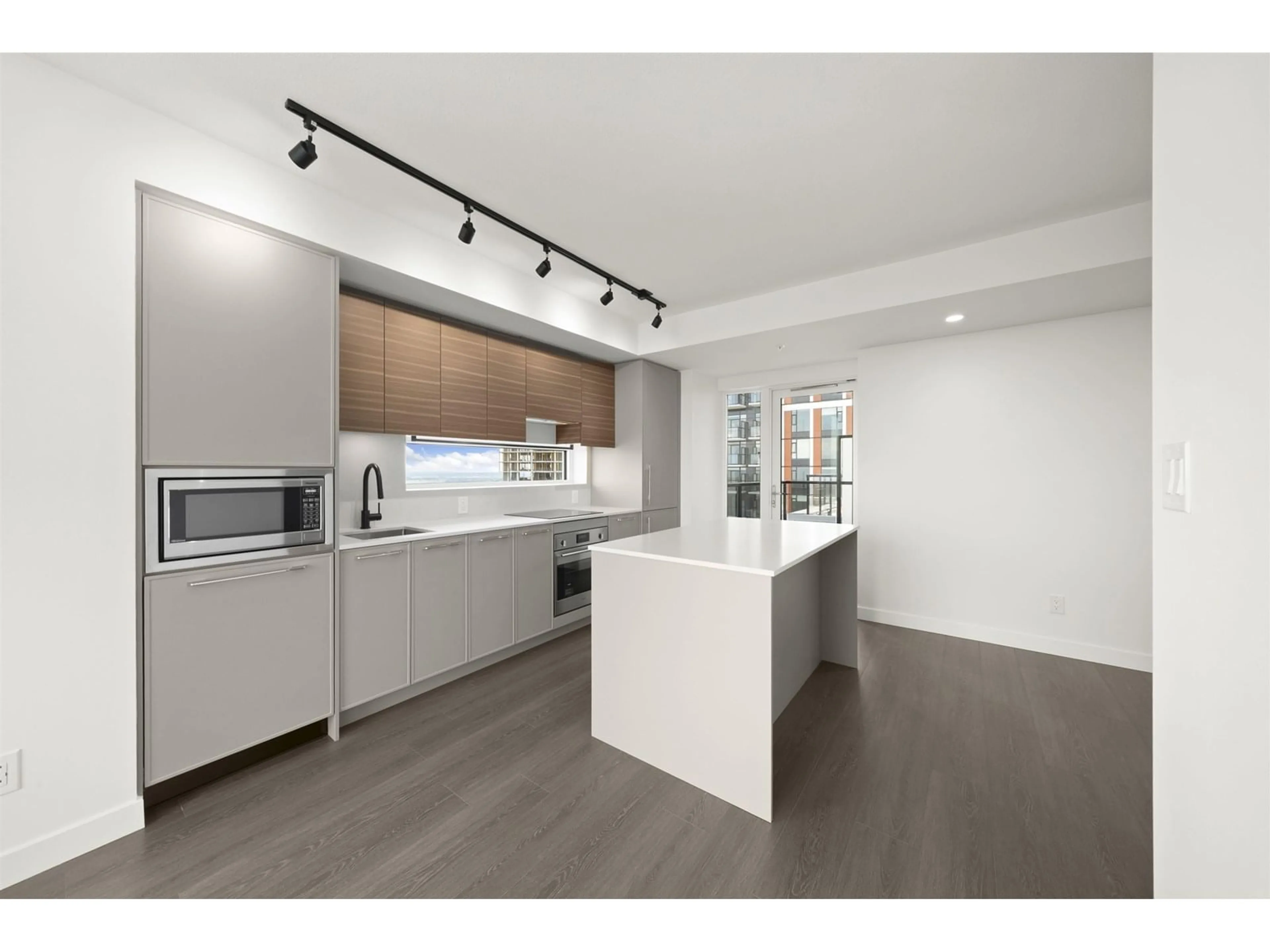 Open concept kitchen, unknown for 3308 - 13725 GEORGE JUNCTION, Surrey British Columbia V3T0V7