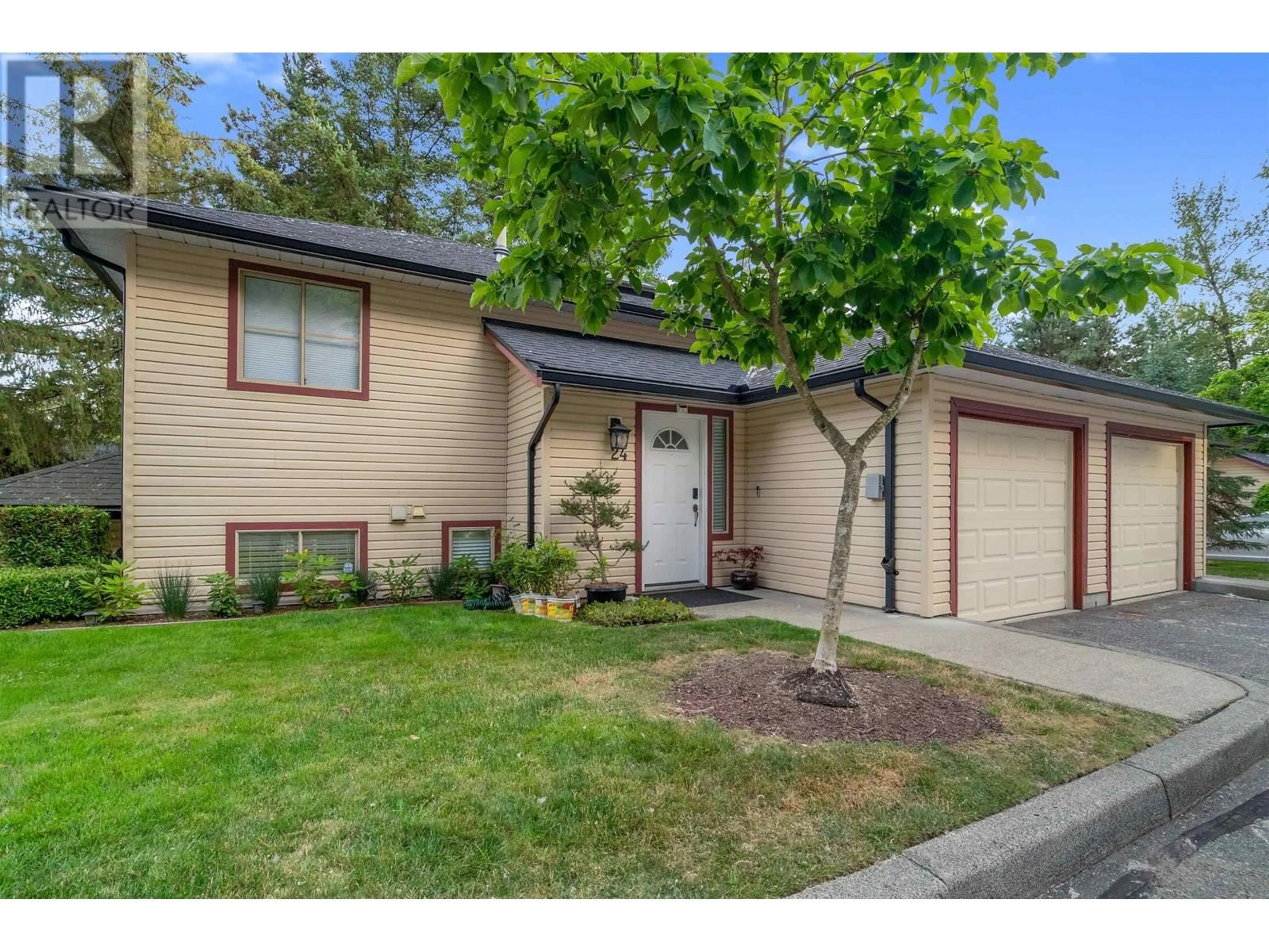Home with vinyl exterior material, street for 24 - 21960 RIVER ROAD, Maple Ridge British Columbia V2X2C3