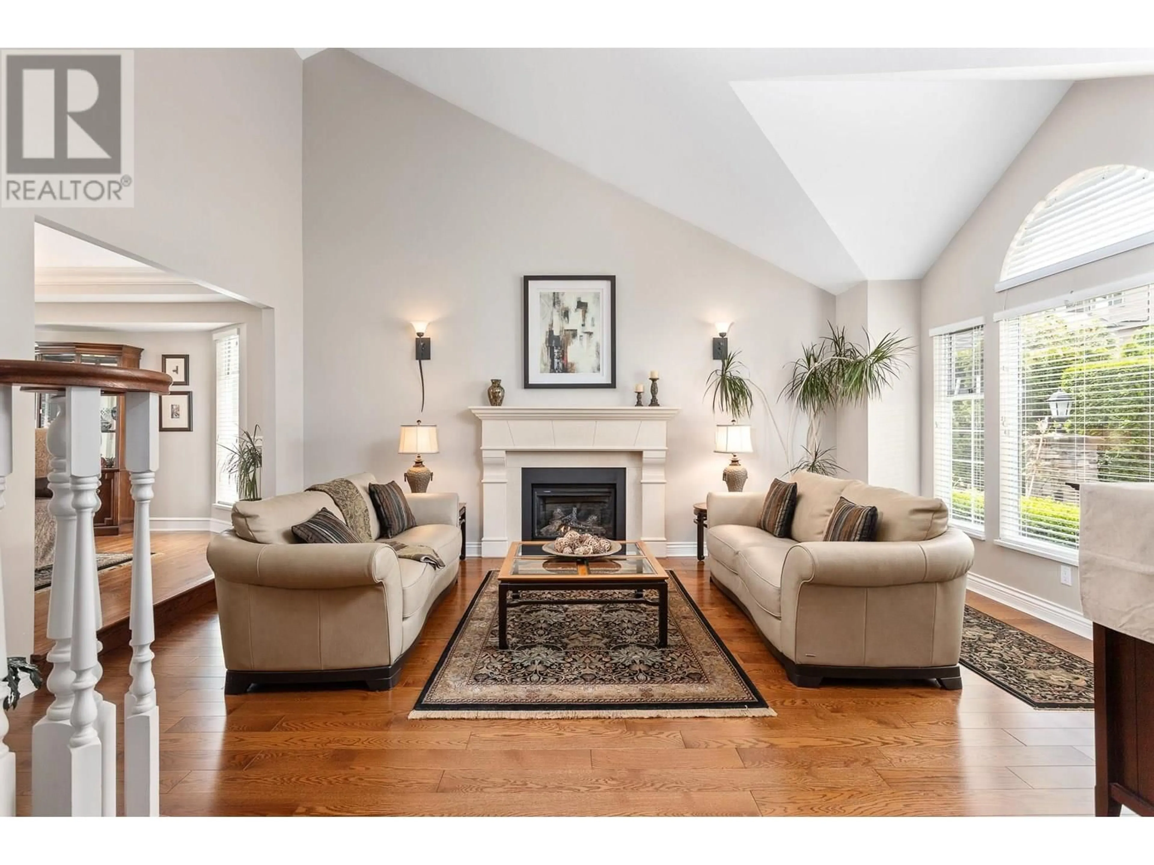 Living room with furniture, unknown for 2849 MARA DRIVE, Coquitlam British Columbia V3C5L3