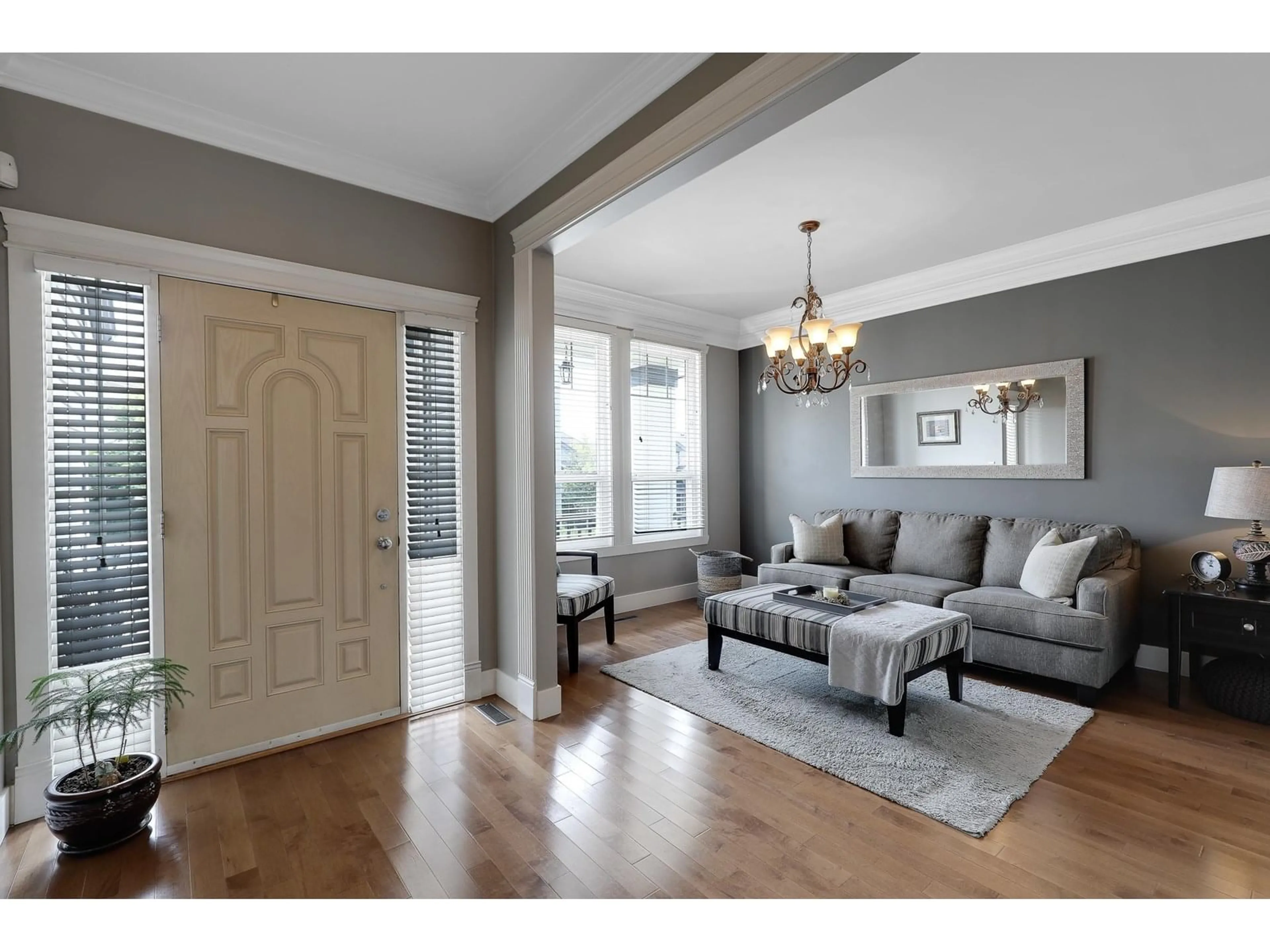 Indoor entryway for 6847 196B, Langley British Columbia V2Y3H2