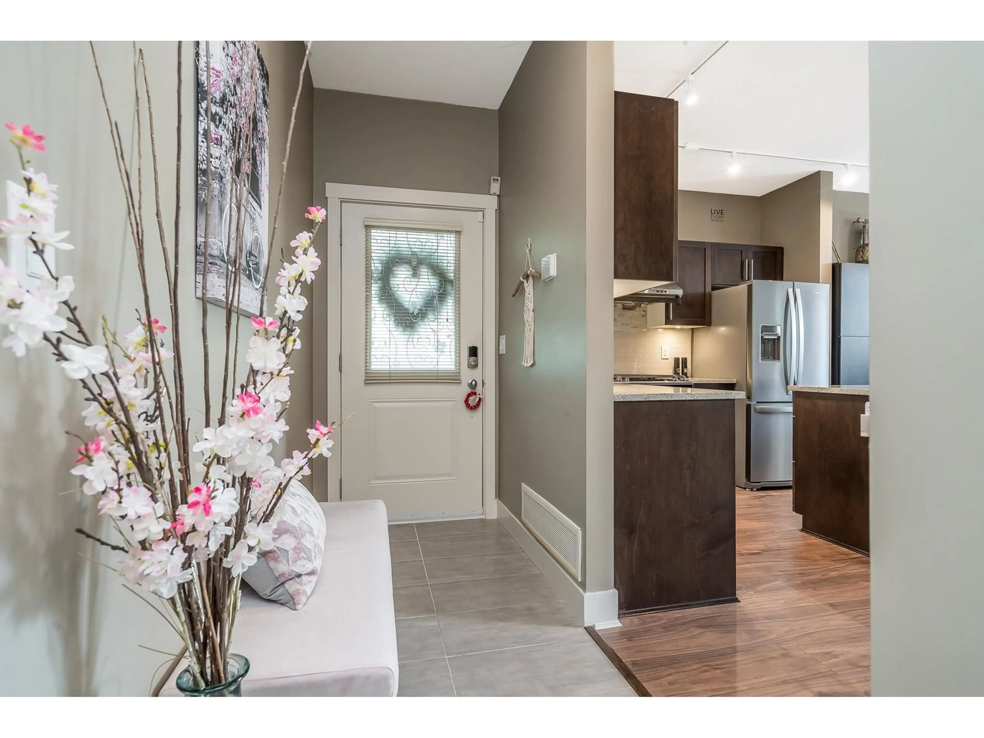 Indoor entryway for 60 - 20326 68, Langley British Columbia V2Y0E3