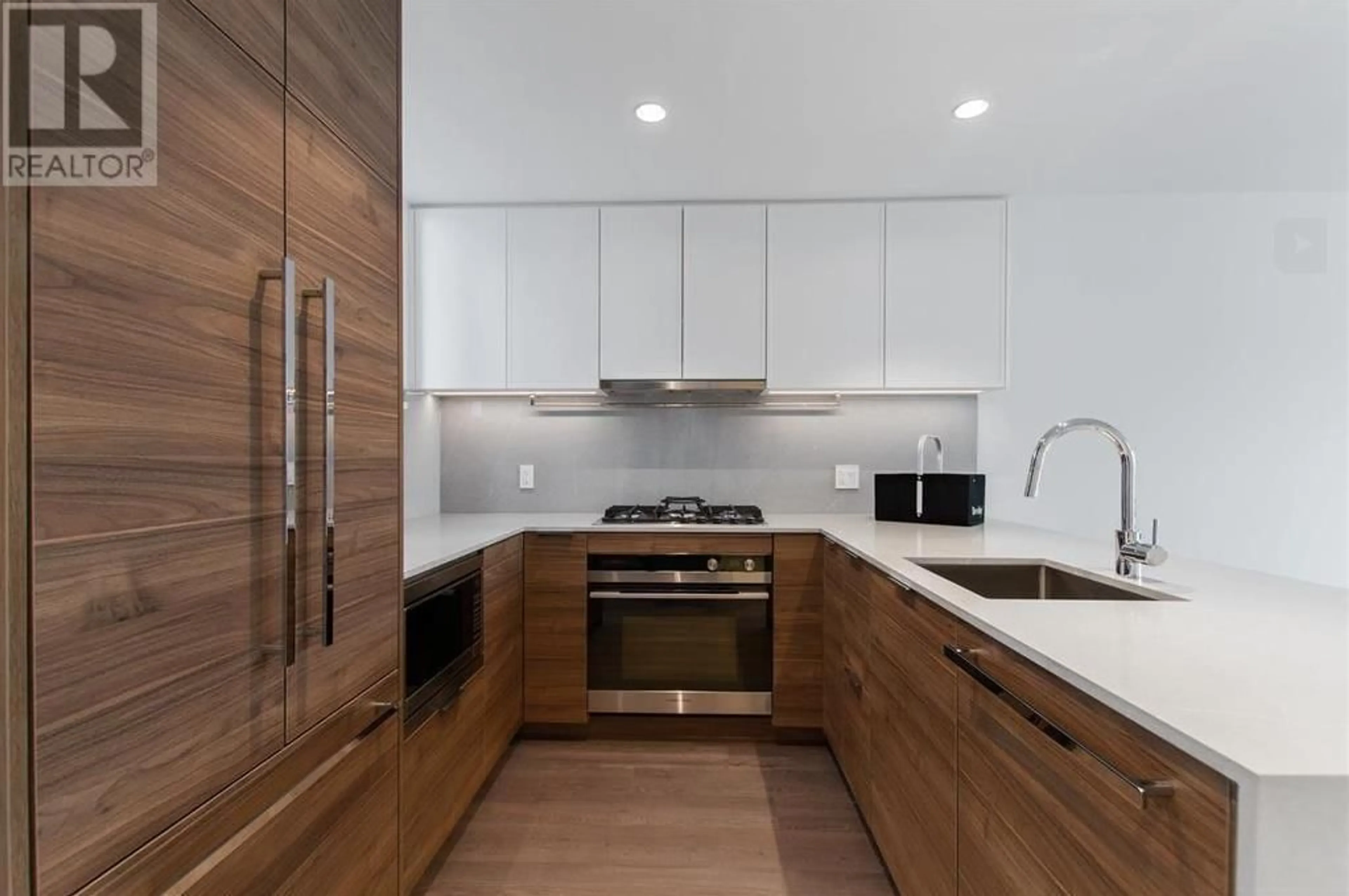 Contemporary kitchen, unknown for 410 - 1045 AUSTIN AVENUE, Coquitlam British Columbia V3K0G9