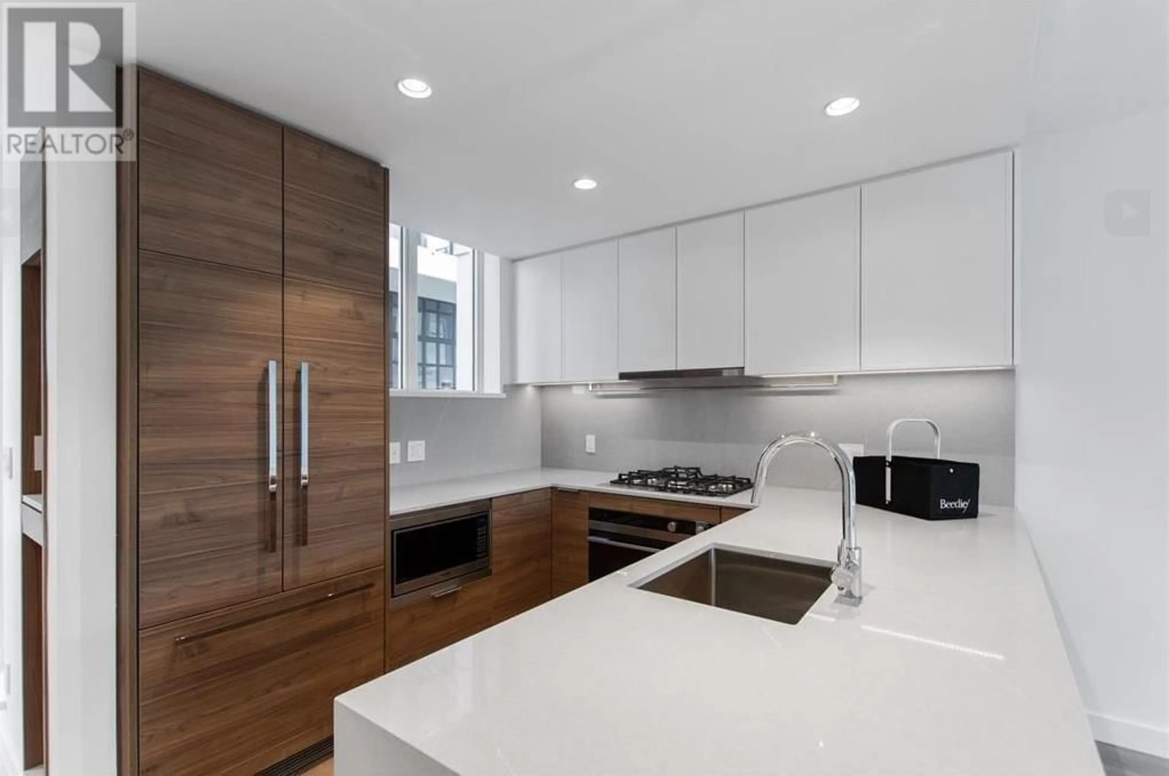 Contemporary kitchen, unknown for 410 - 1045 AUSTIN AVENUE, Coquitlam British Columbia V3K0G9