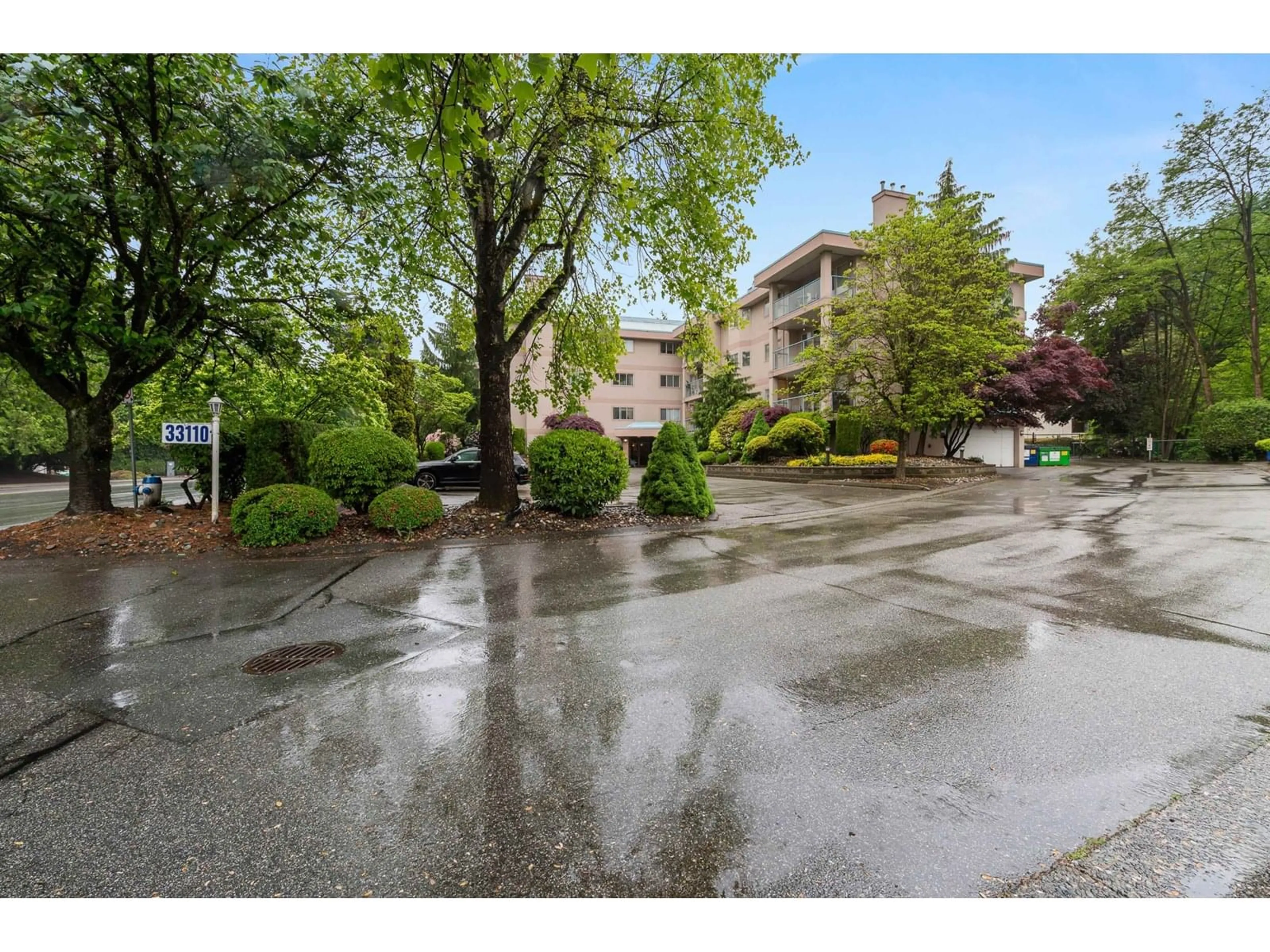 Unknown for 210 - 33110 GEORGE FERGUSON, Abbotsford British Columbia V2S2L5