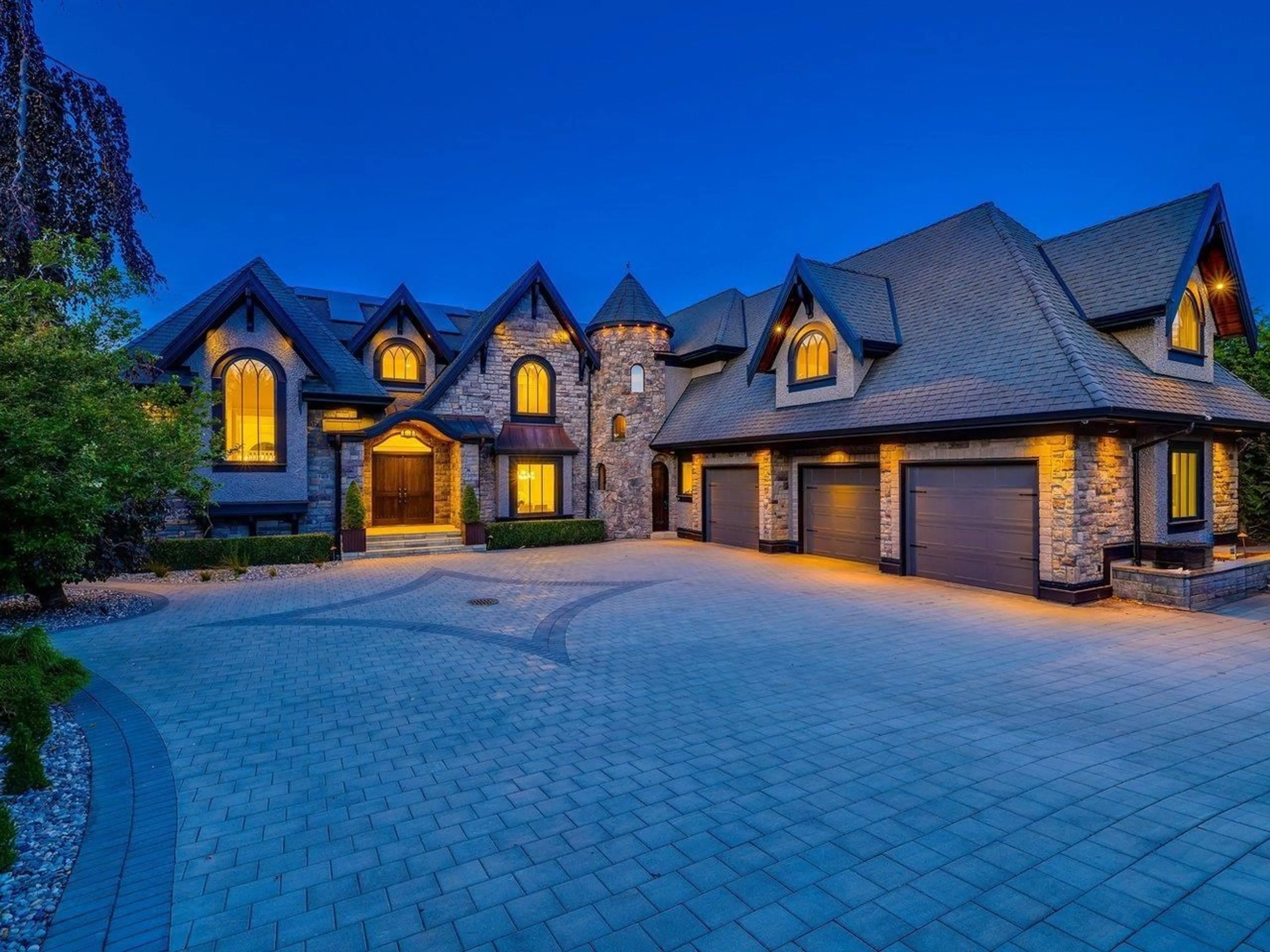 Home with brick exterior material, street for 20133 2, Langley British Columbia V2Z0A3