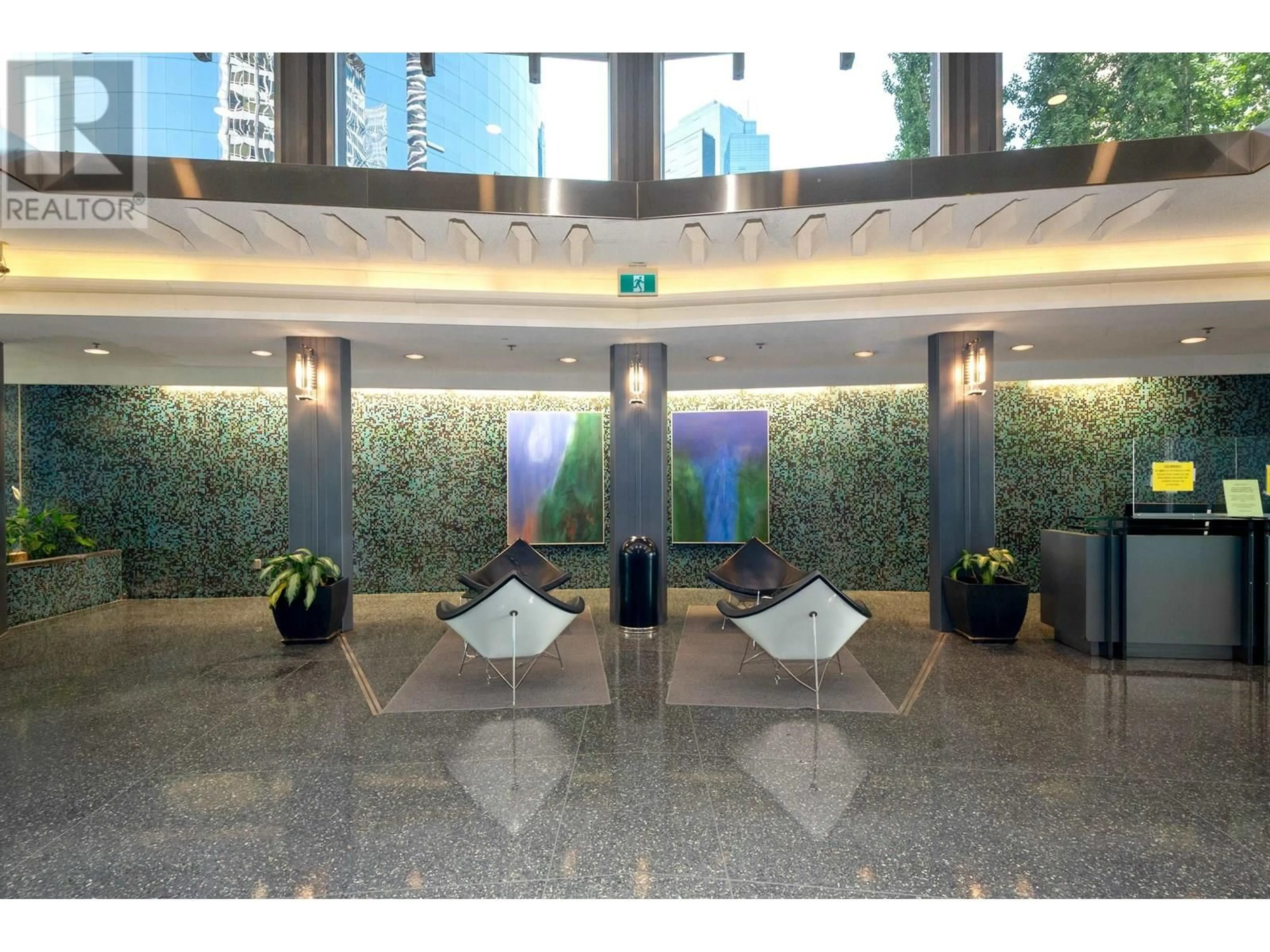 Lobby for 1003 - 989 NELSON STREET, Vancouver British Columbia V6Z2S1