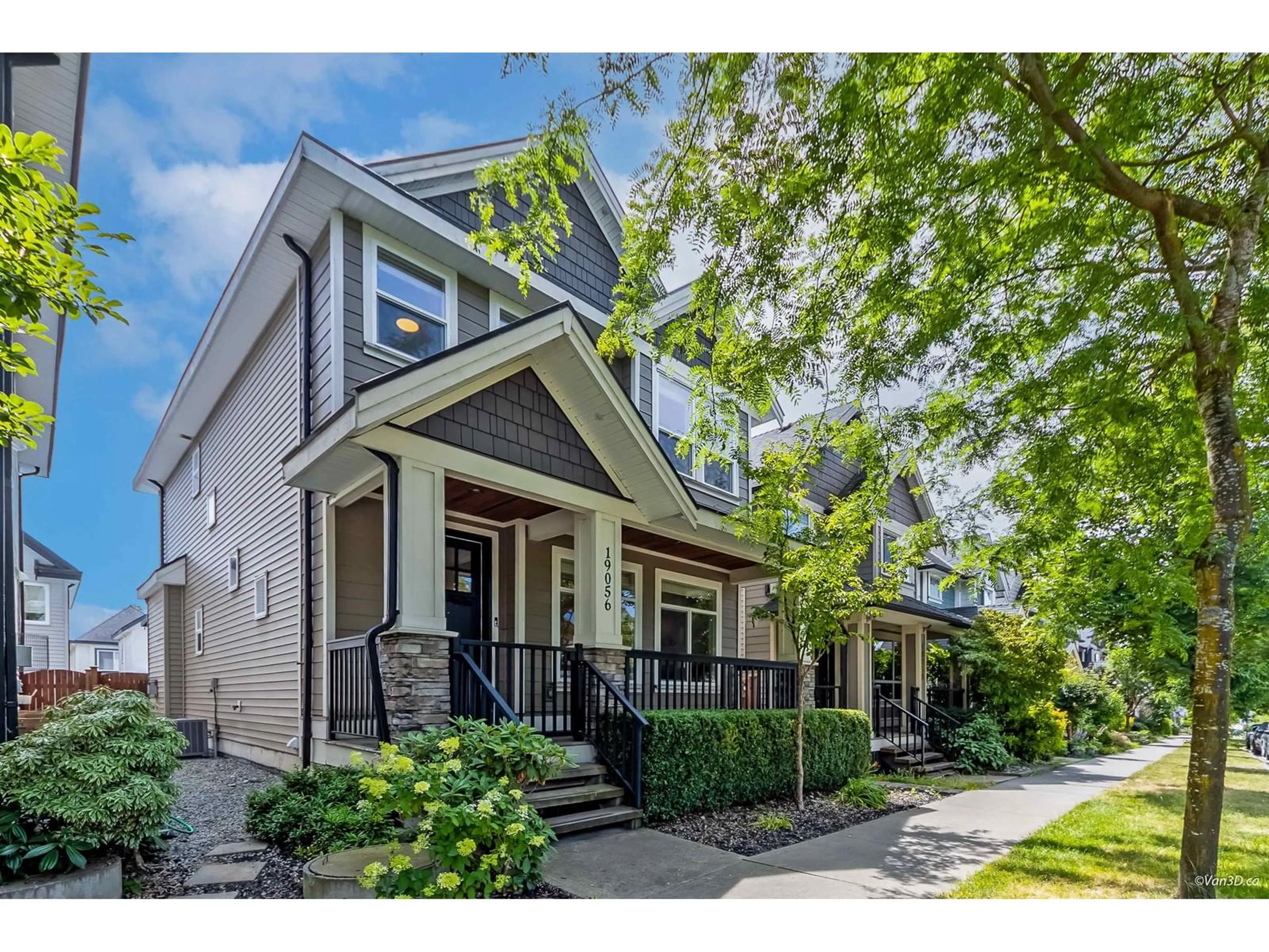 Home with vinyl exterior material, street for 19056 68, Surrey British Columbia V4N6A2