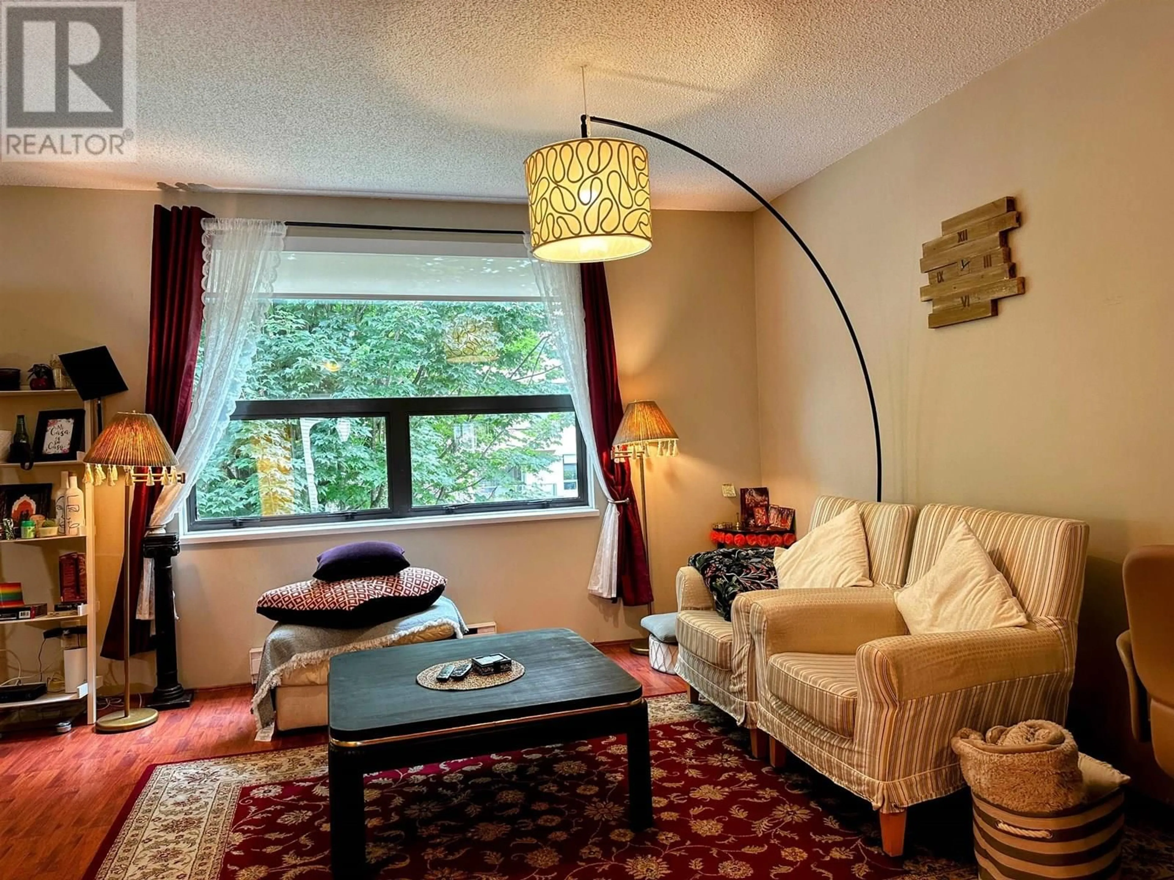 Living room with furniture, unknown for 402 - 1350 COMOX STREET, Vancouver British Columbia V6E4E1