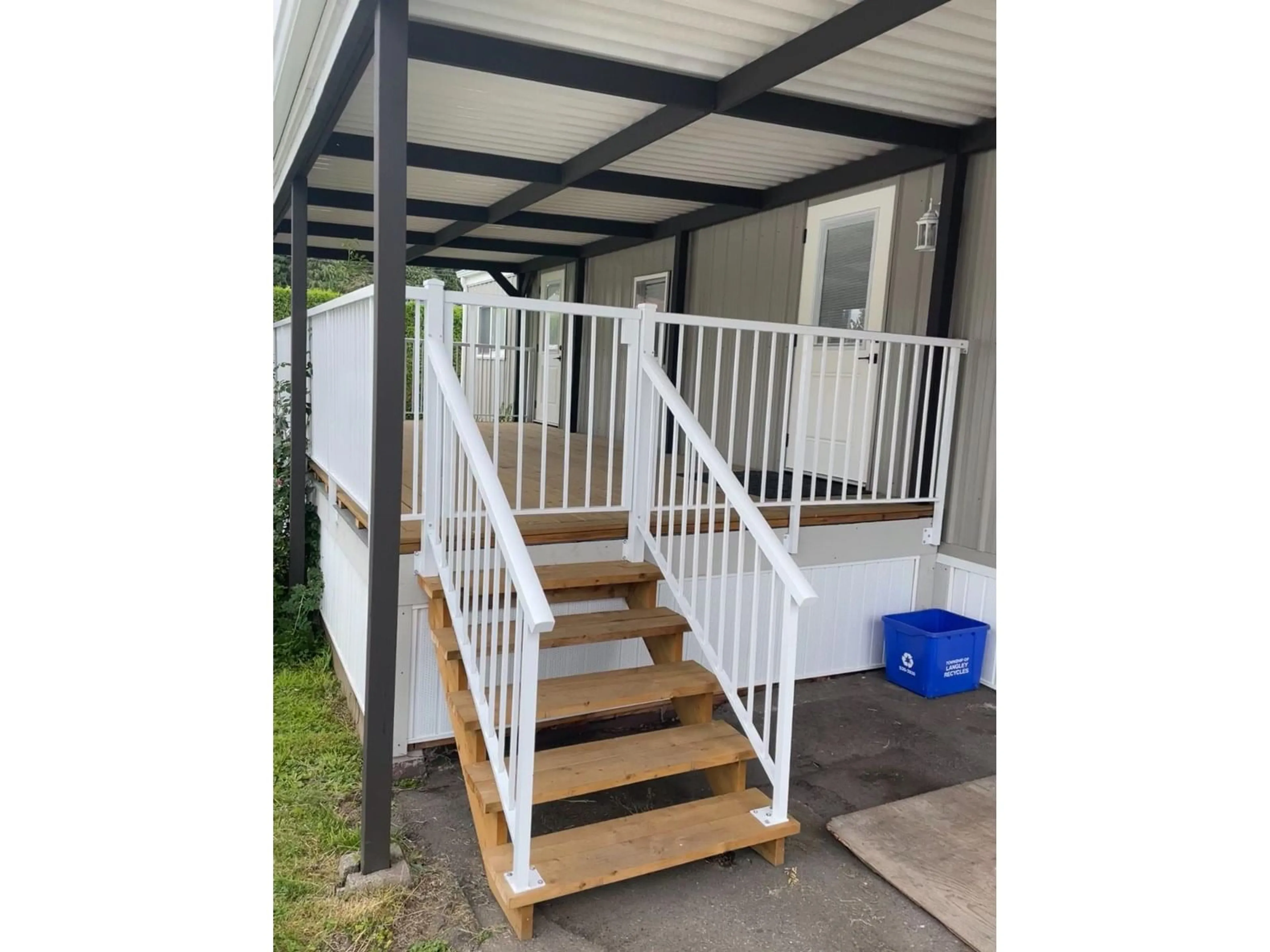 Unknown for 4 - 4426 232, Langley British Columbia V2Z2R3