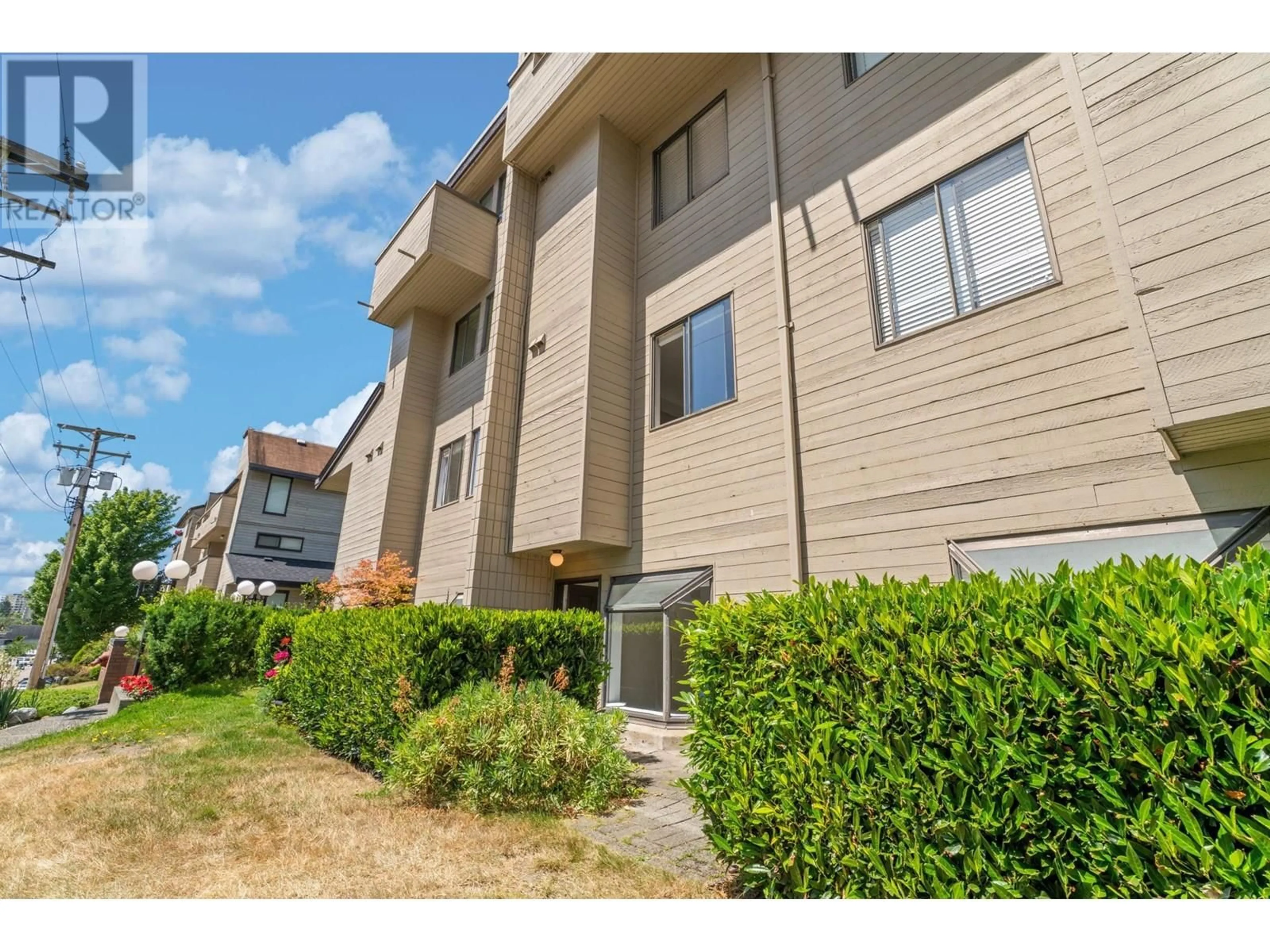 Unknown for 122 - 1363 CLYDE AVENUE, West Vancouver British Columbia V7T3W9