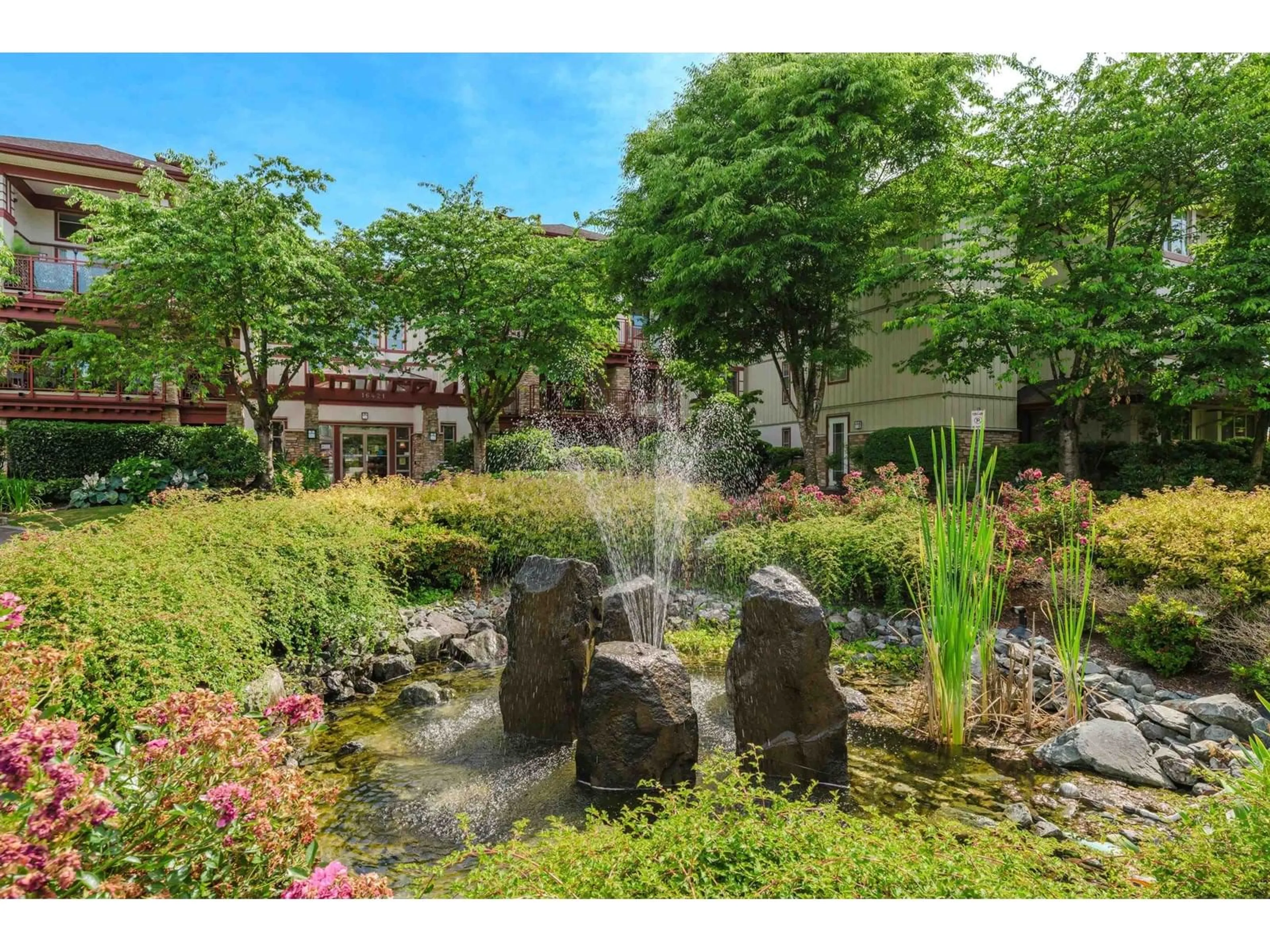 Patio, water/lake/river/ocean view for 201 - 16421 64, Surrey British Columbia V3S6V7