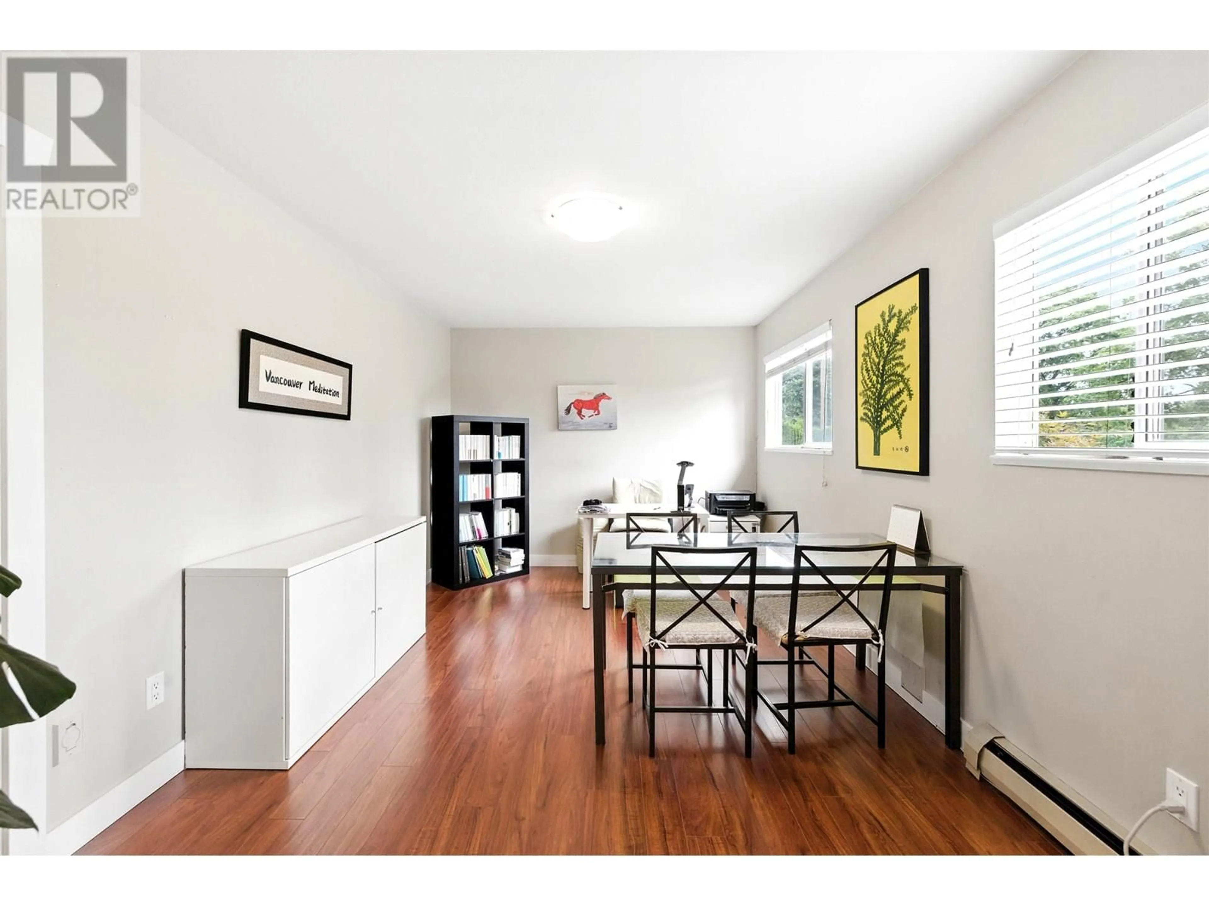Dining room, wood/laminate floor for 7363 ELWELL STREET, Burnaby British Columbia V5E1L1