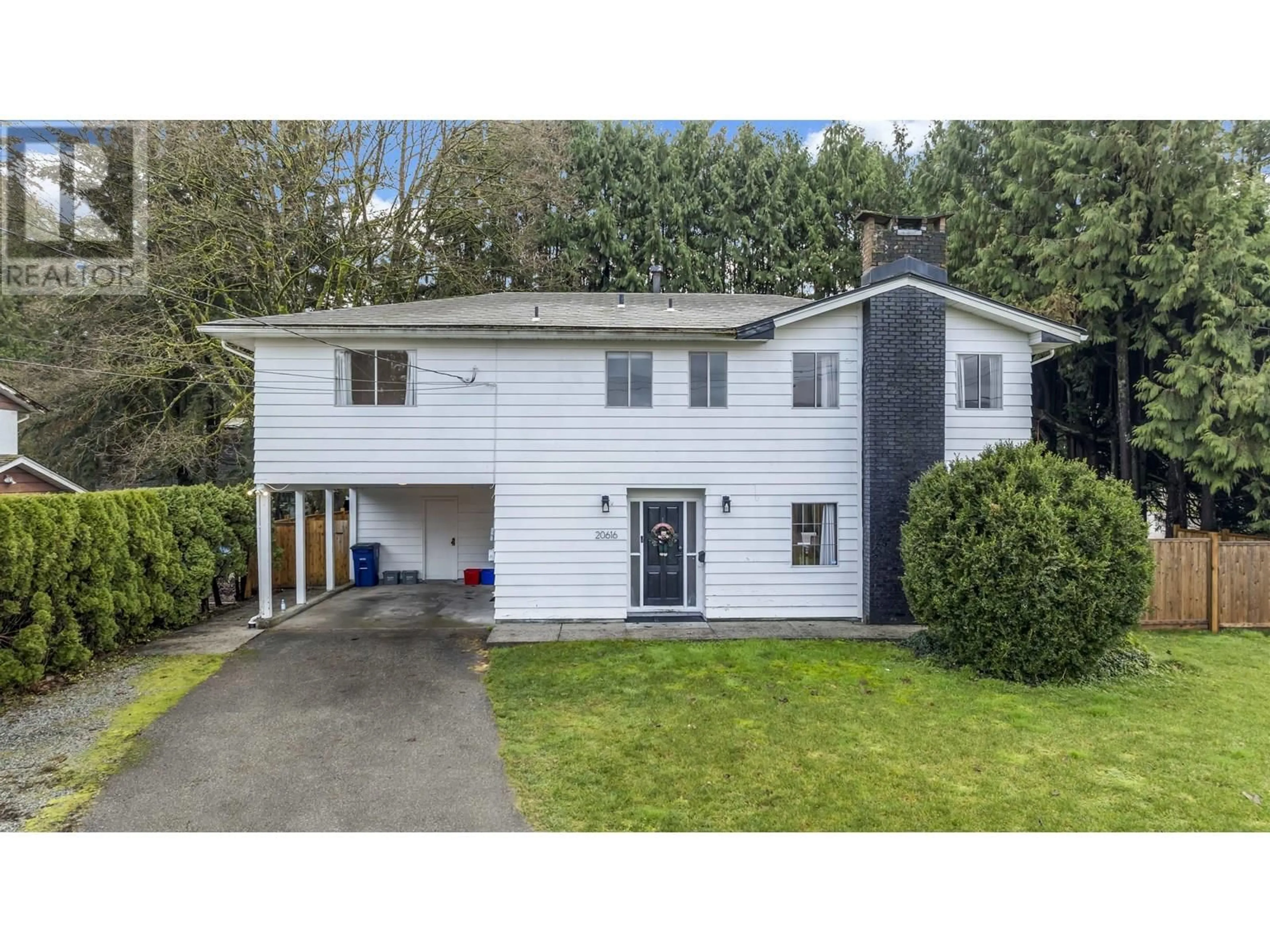 Home with vinyl exterior material, street for 20616 TYNER AVENUE, Maple Ridge British Columbia V2X3V7