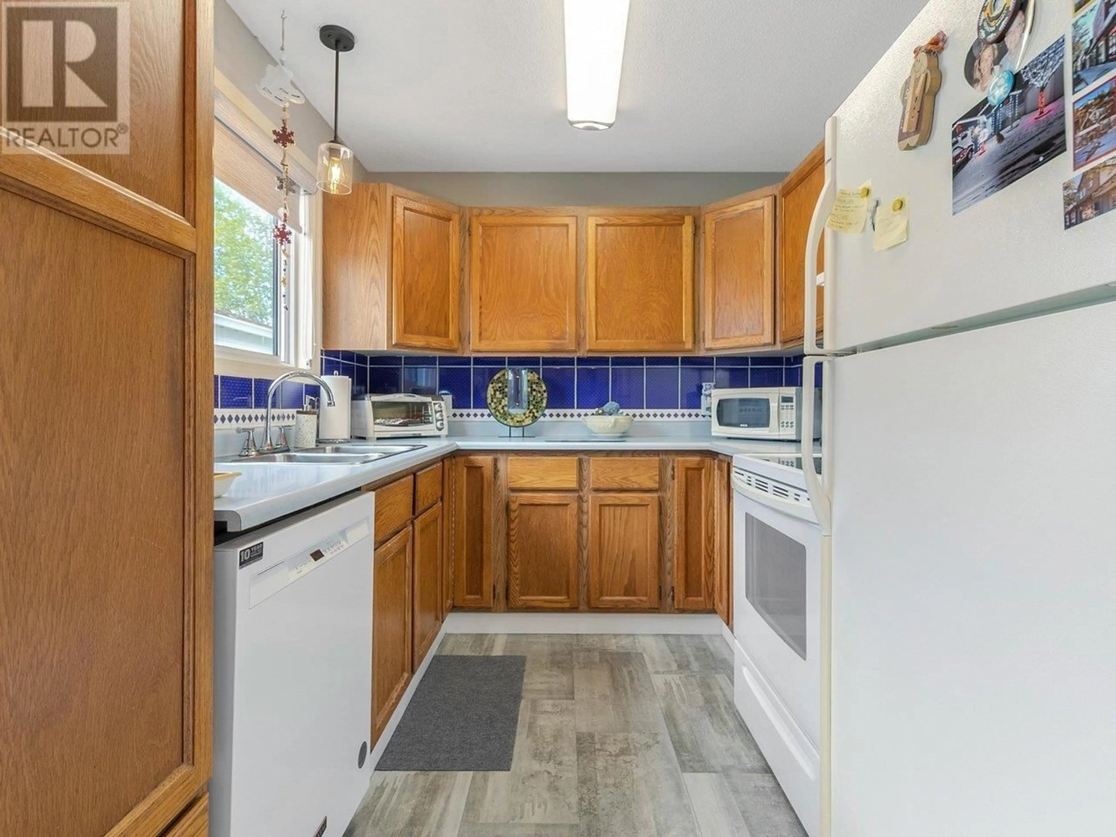 Standard kitchen, ceramic/tile floor for 5371 REGATTA WAY, Delta British Columbia V4K4R9