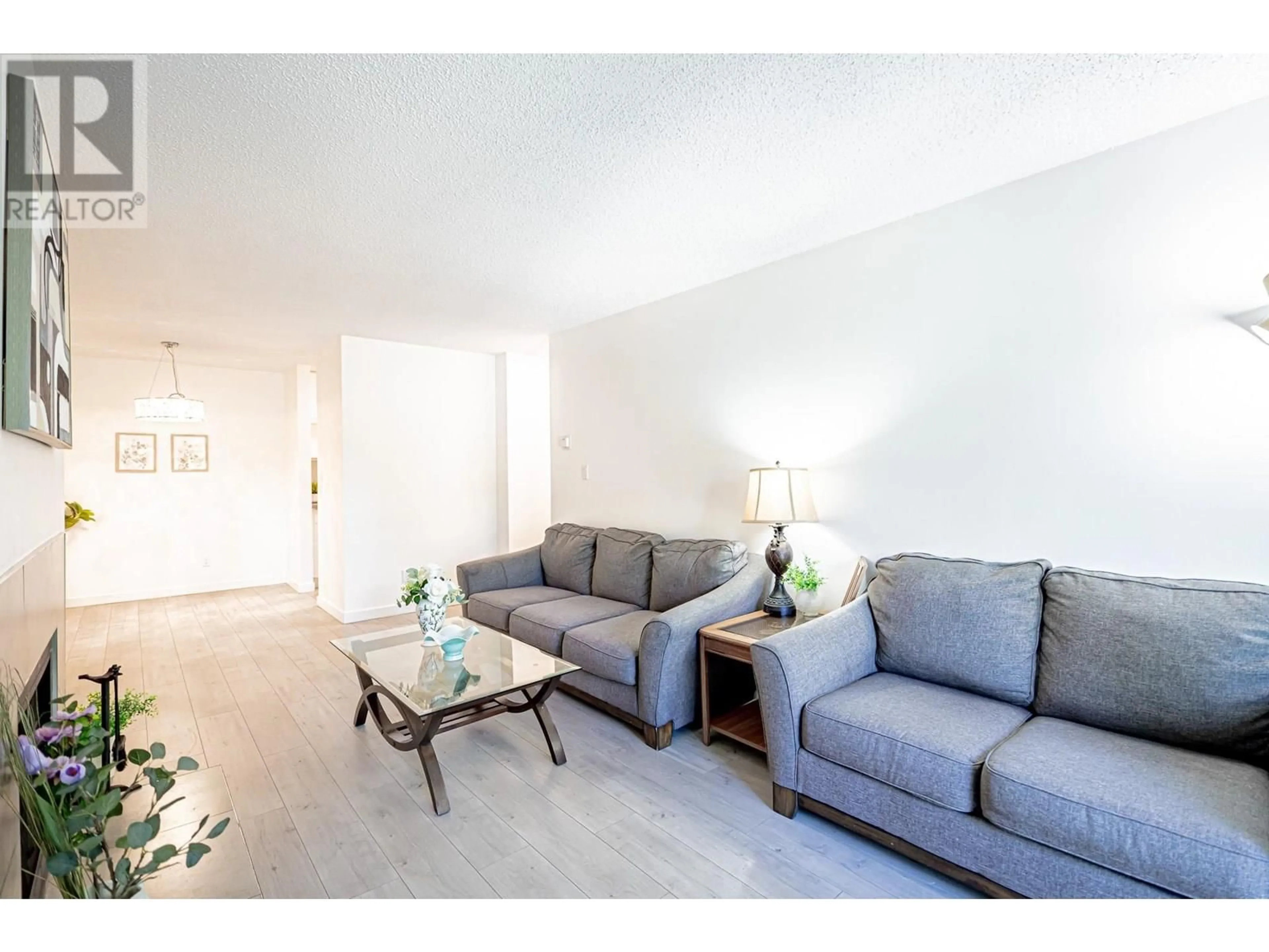 Living room with furniture, unknown for 322 - 8591 WESTMINSTER HIGHWAY, Richmond British Columbia V6X3E2