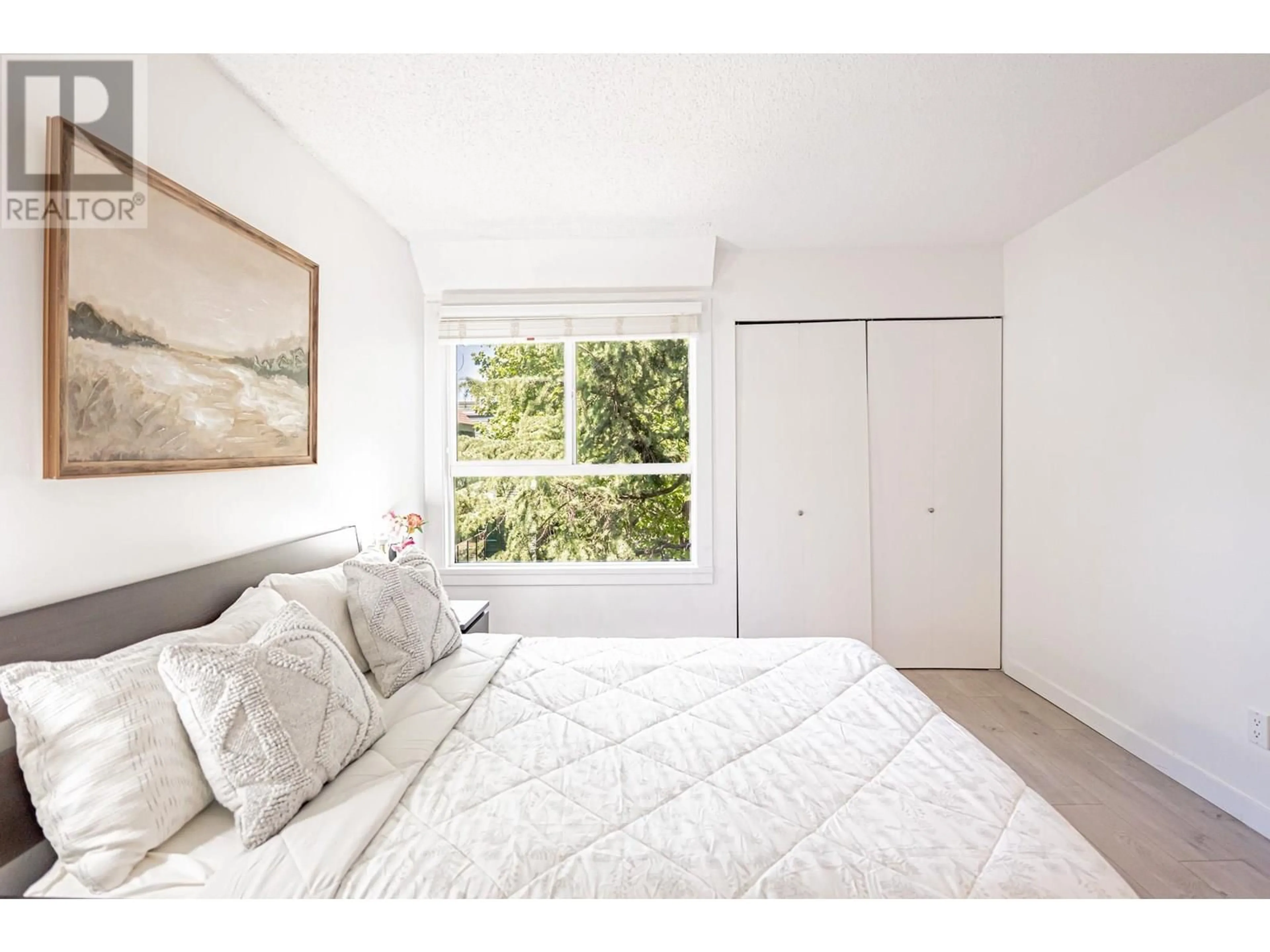 Bedroom with bed, unknown for 322 - 8591 WESTMINSTER HIGHWAY, Richmond British Columbia V6X3E2