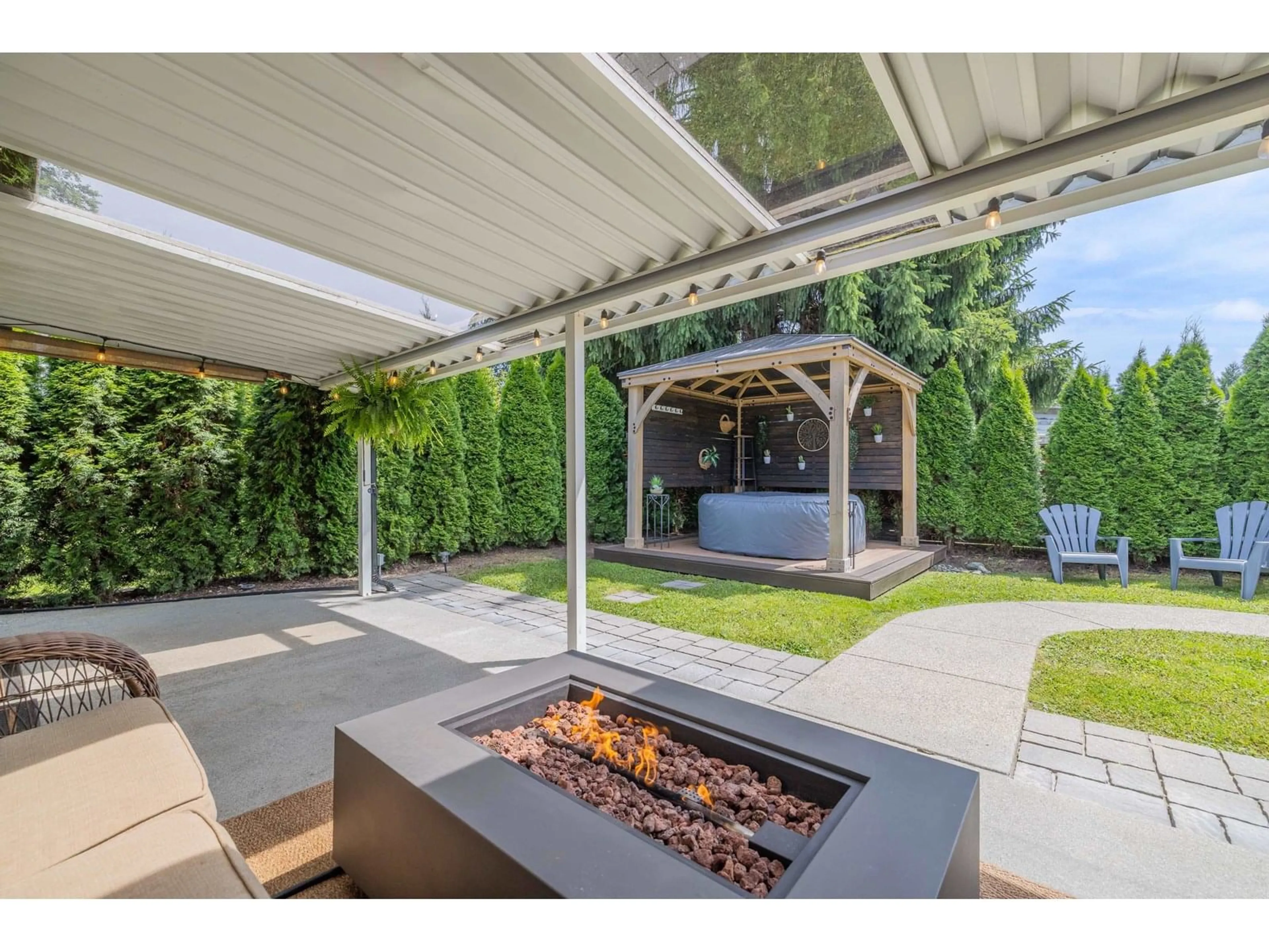 Patio, unknown for 21440 95, Langley British Columbia V1M1W5