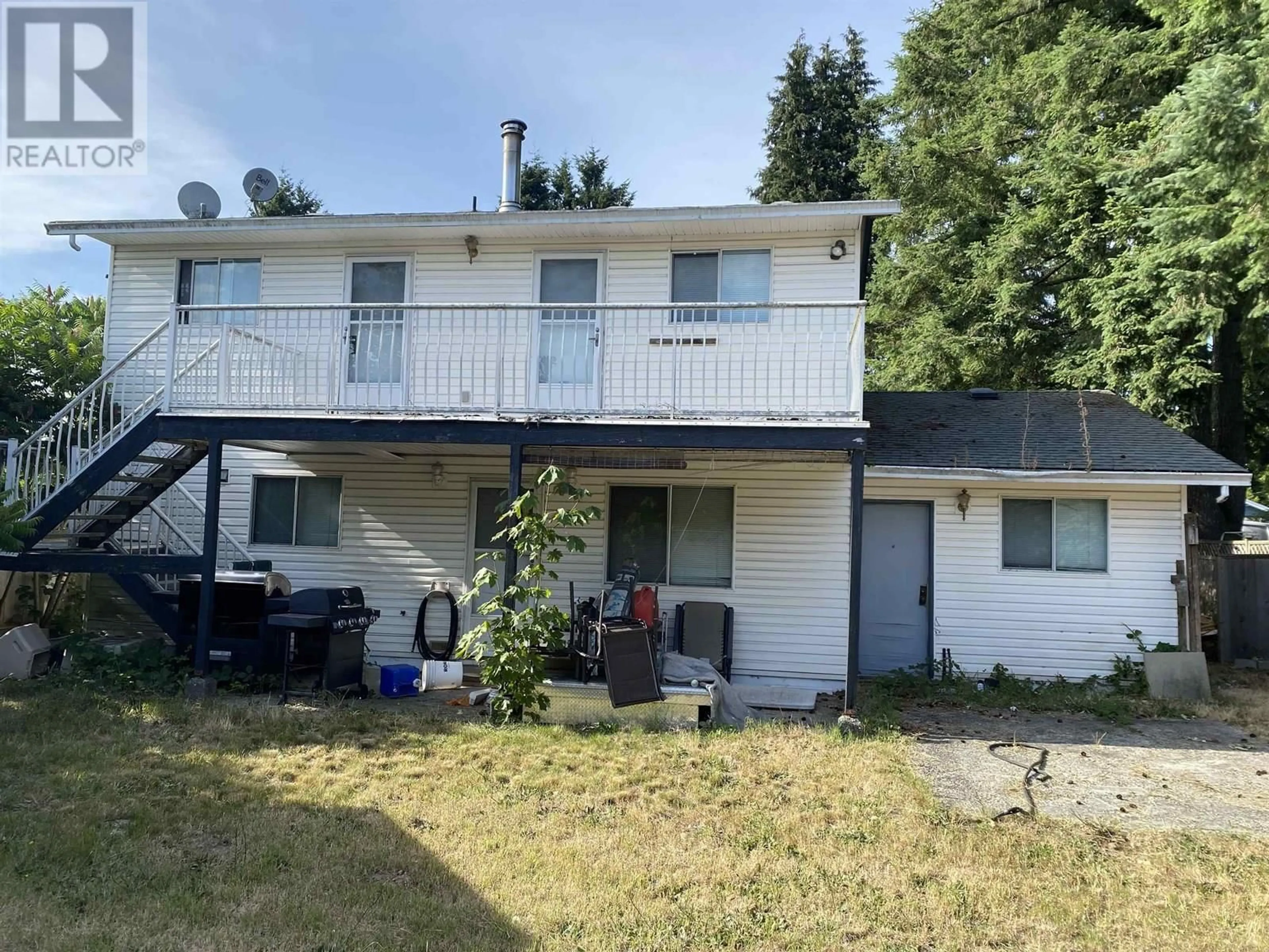 A pic from outside/outdoor area/front of a property/back of a property/a pic from drone, unknown for 20452 116 AVENUE, Maple Ridge British Columbia V2X1Y3