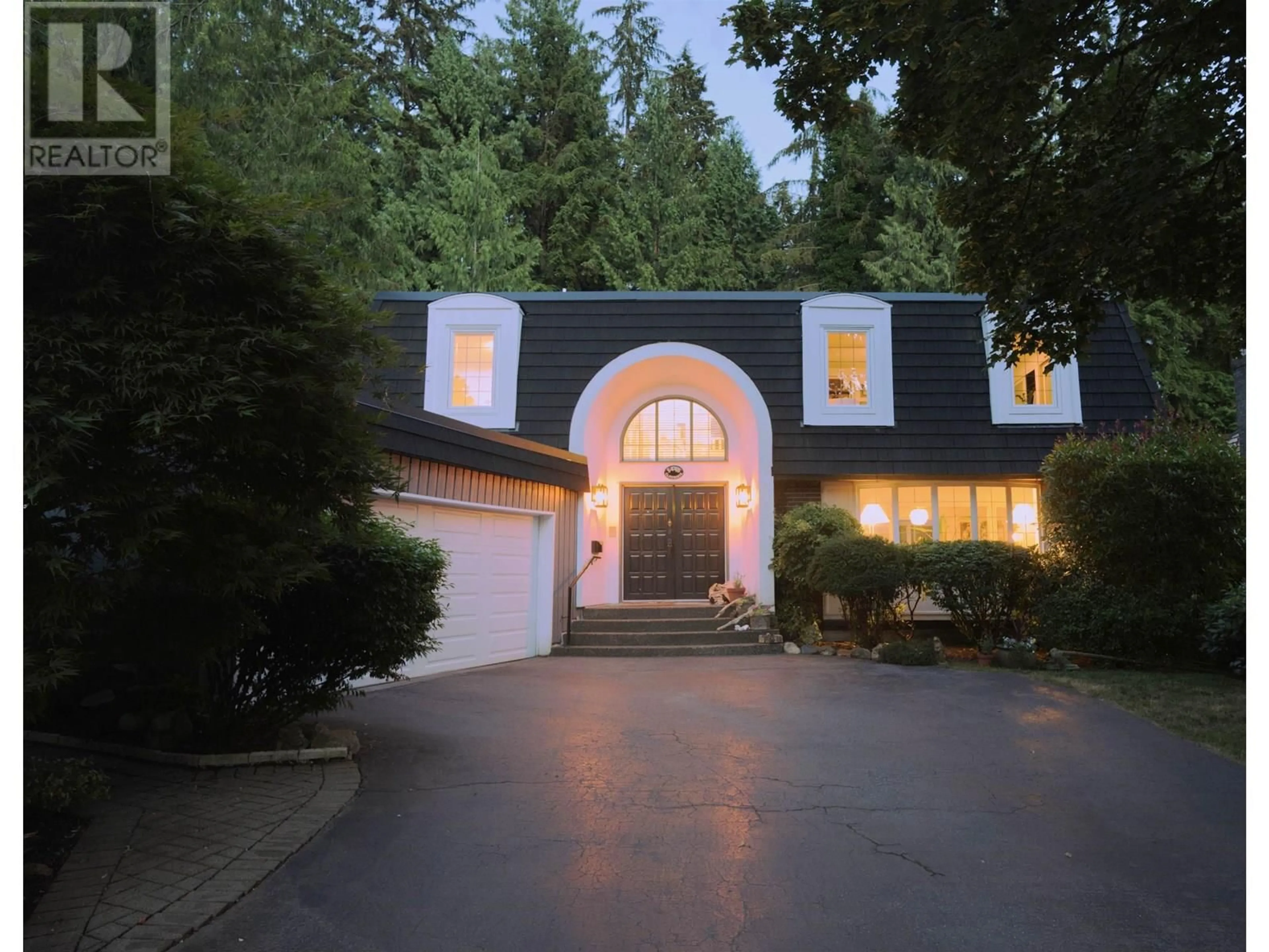 Unknown for 5446 CLIFFRIDGE AVENUE, North Vancouver British Columbia V7R4M4