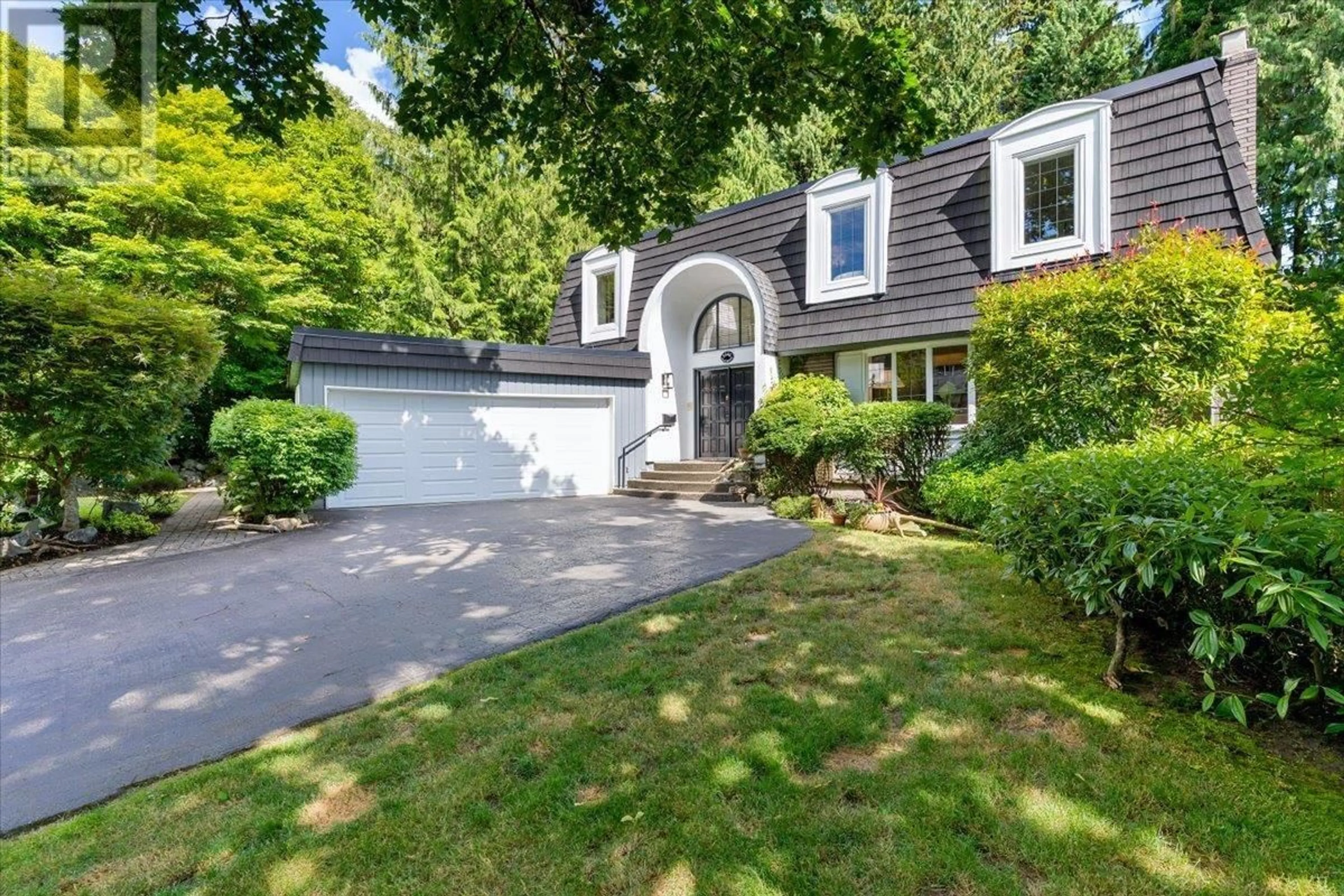 Home with vinyl exterior material, street for 5446 CLIFFRIDGE AVENUE, North Vancouver British Columbia V7R4M4