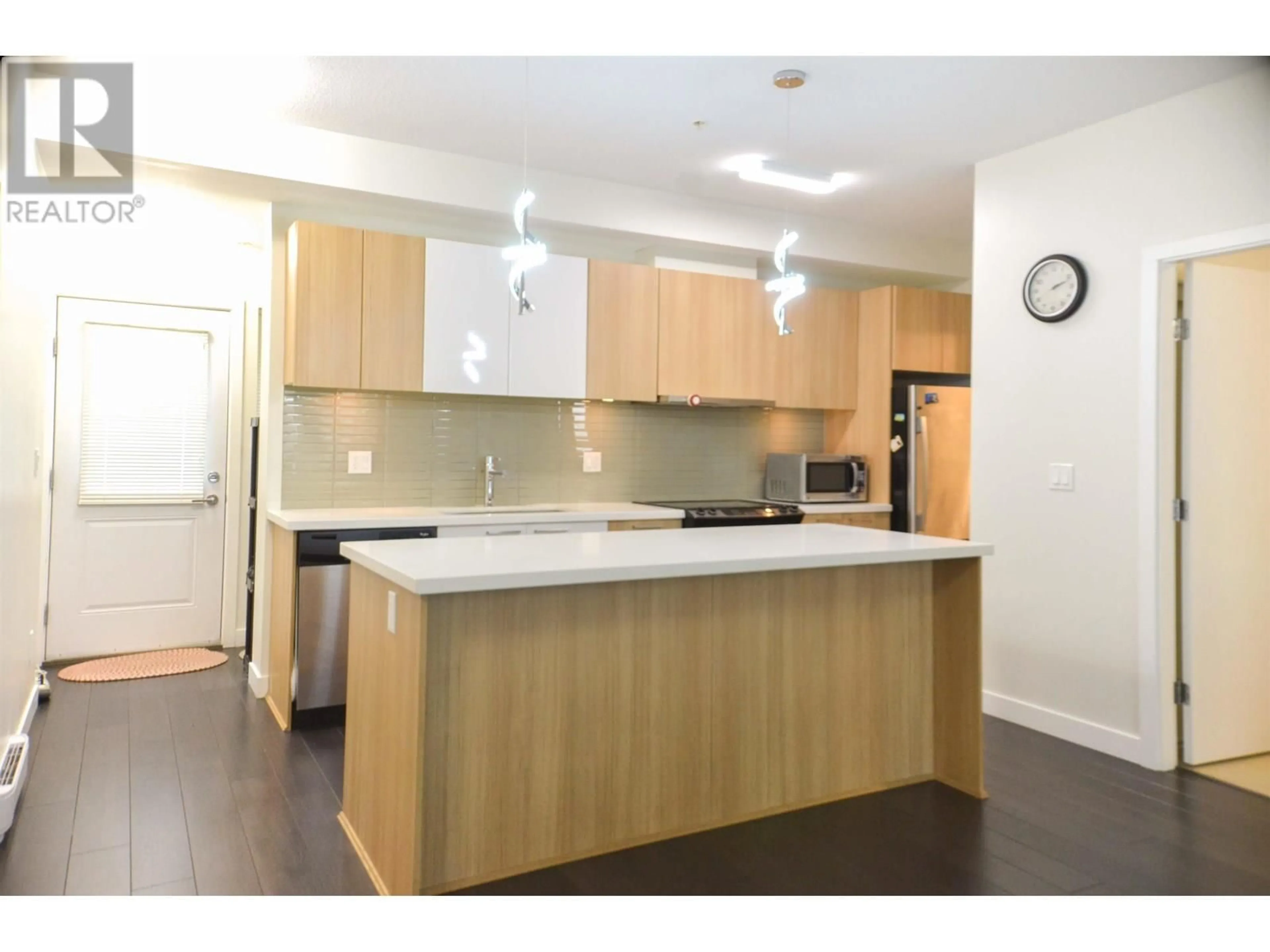 Open concept kitchen, wood/laminate floor for 318 - 618 LANGSIDE AVENUE, Coquitlam British Columbia V3J0B8