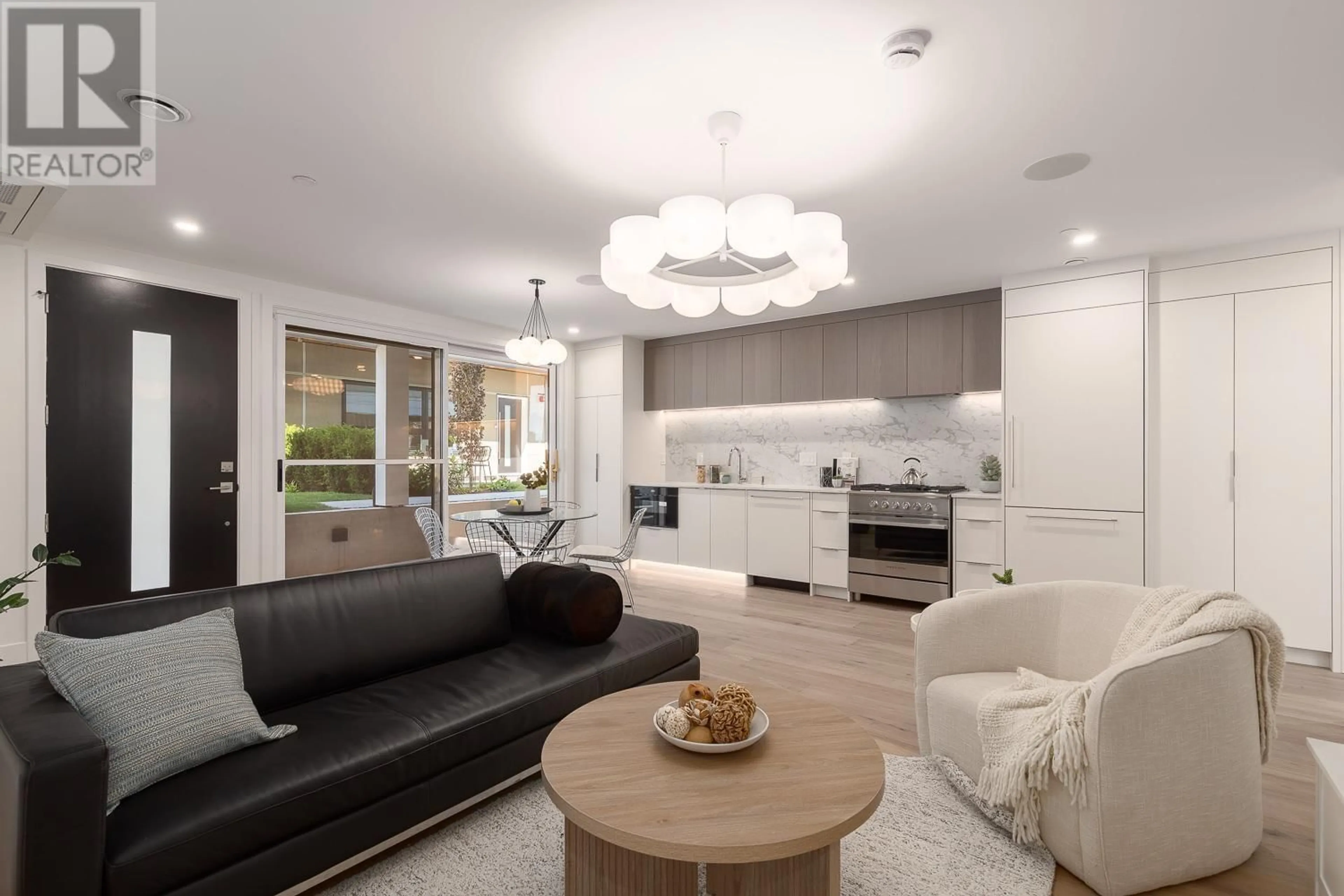 Open concept kitchen, ceramic/tile floor for 1143 33RD AVENUE, Vancouver British Columbia V6M1A3
