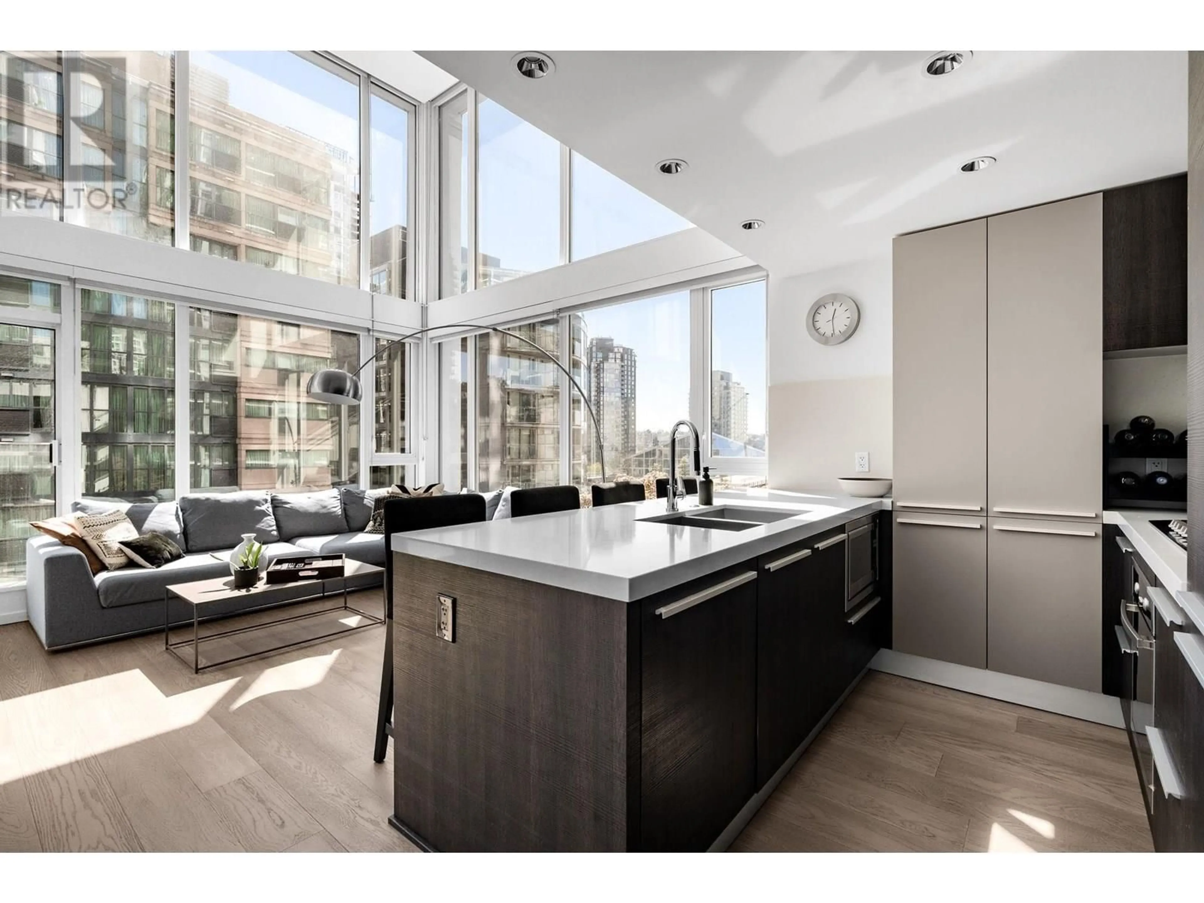 Open concept kitchen, ceramic/tile floor for 607 - 1351 CONTINENTAL STREET, Vancouver British Columbia V6Z0C6