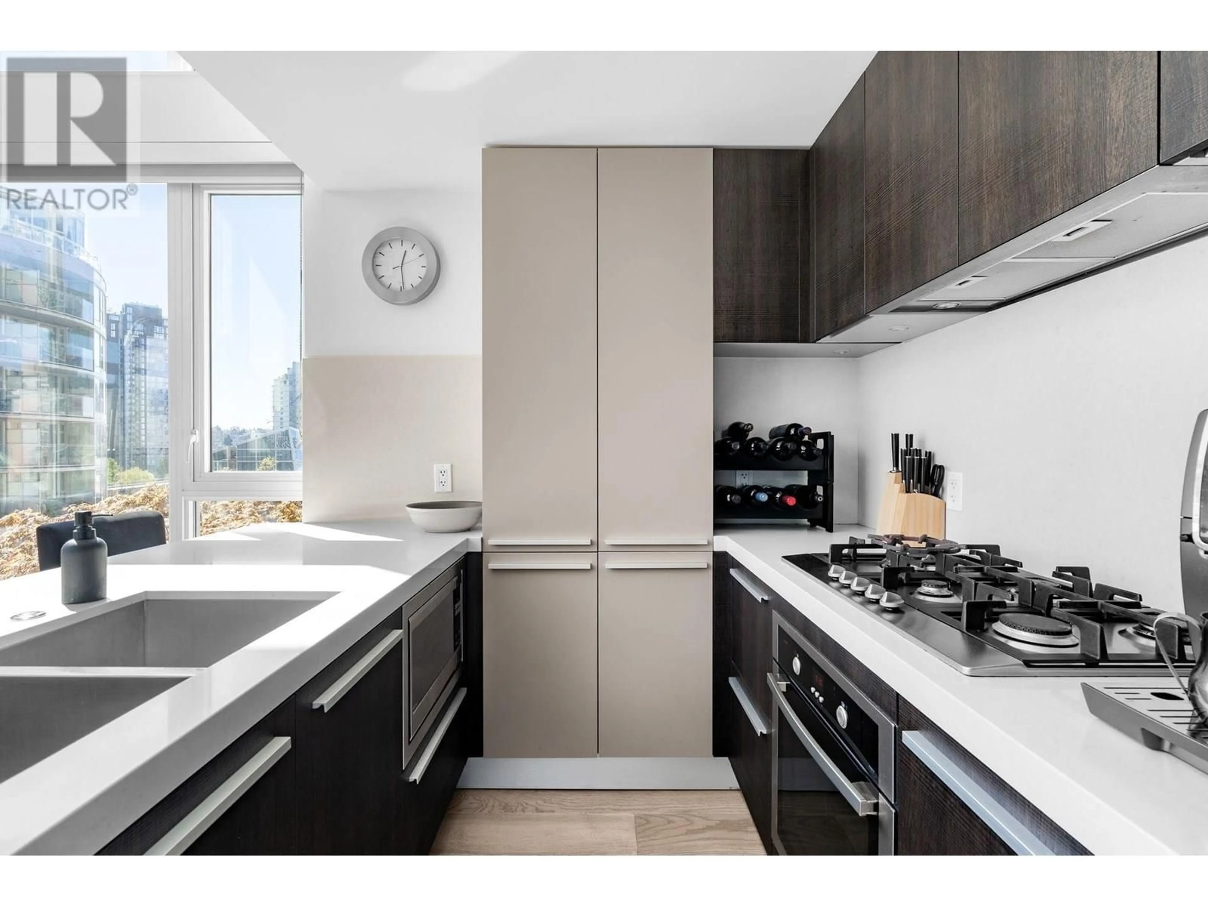 Standard kitchen, unknown for 607 - 1351 CONTINENTAL STREET, Vancouver British Columbia V6Z0C6