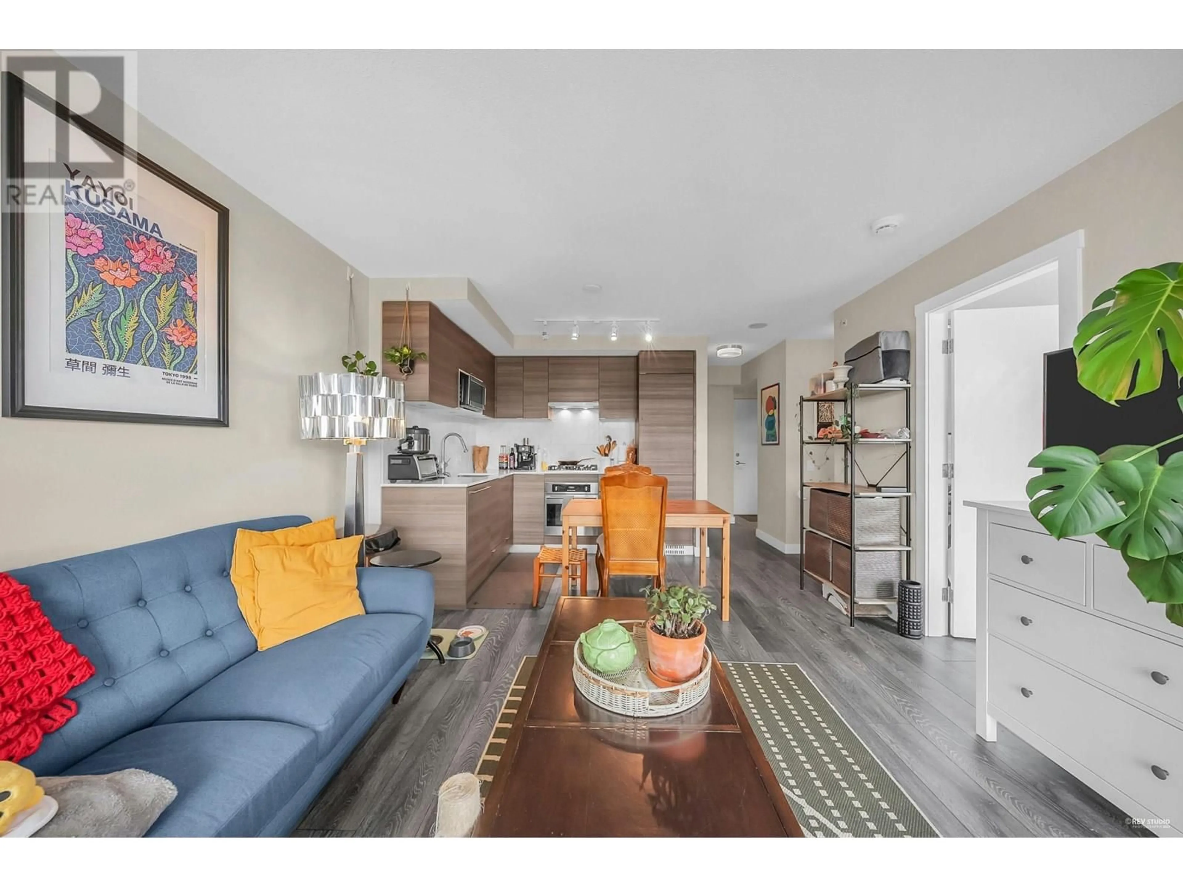 Unknown for 904 - 602 COMO LAKE AVENUE, Coquitlam British Columbia V3J0G2