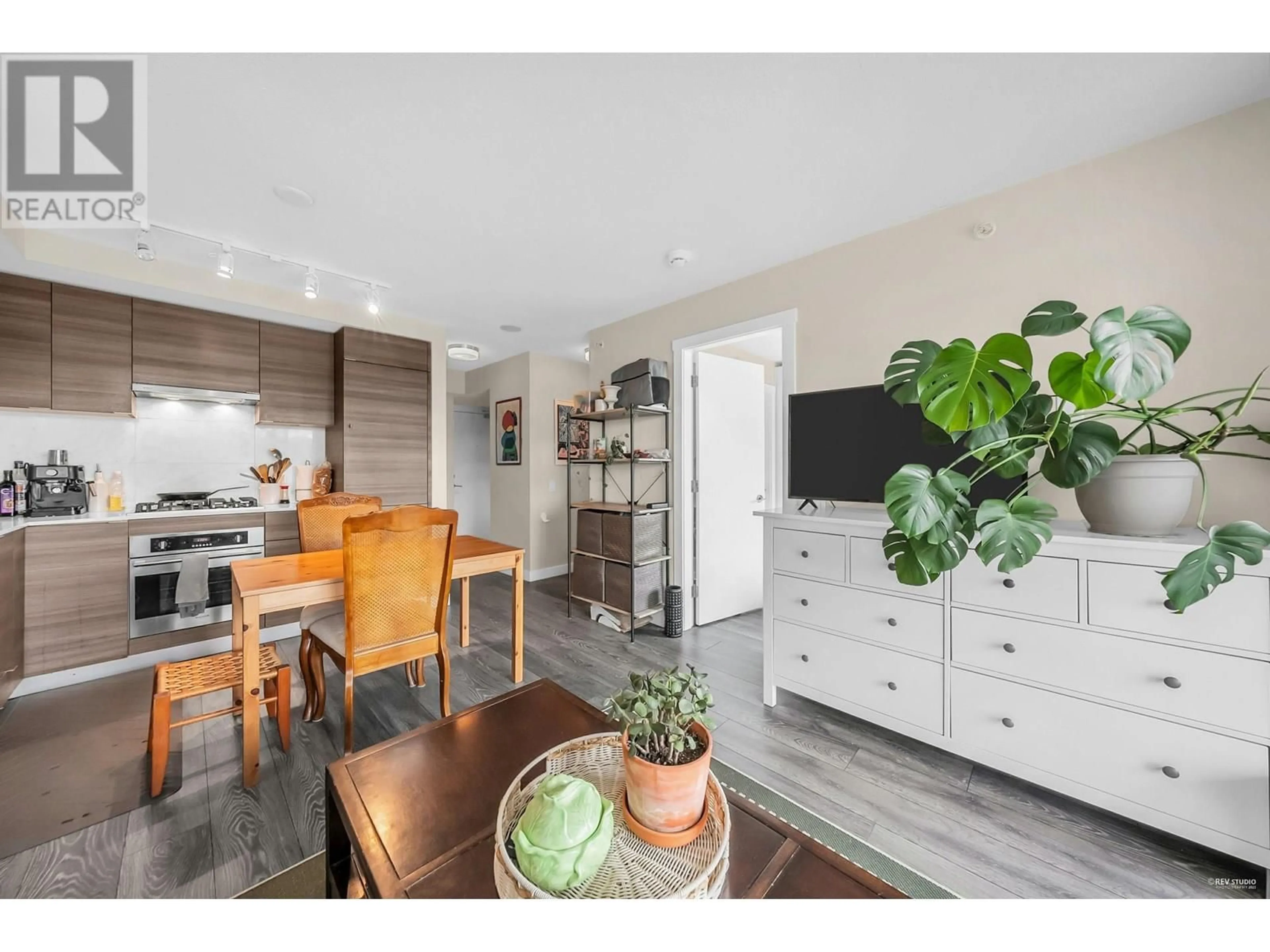 Open concept kitchen, wood/laminate floor for 904 - 602 COMO LAKE AVENUE, Coquitlam British Columbia V3J0G2
