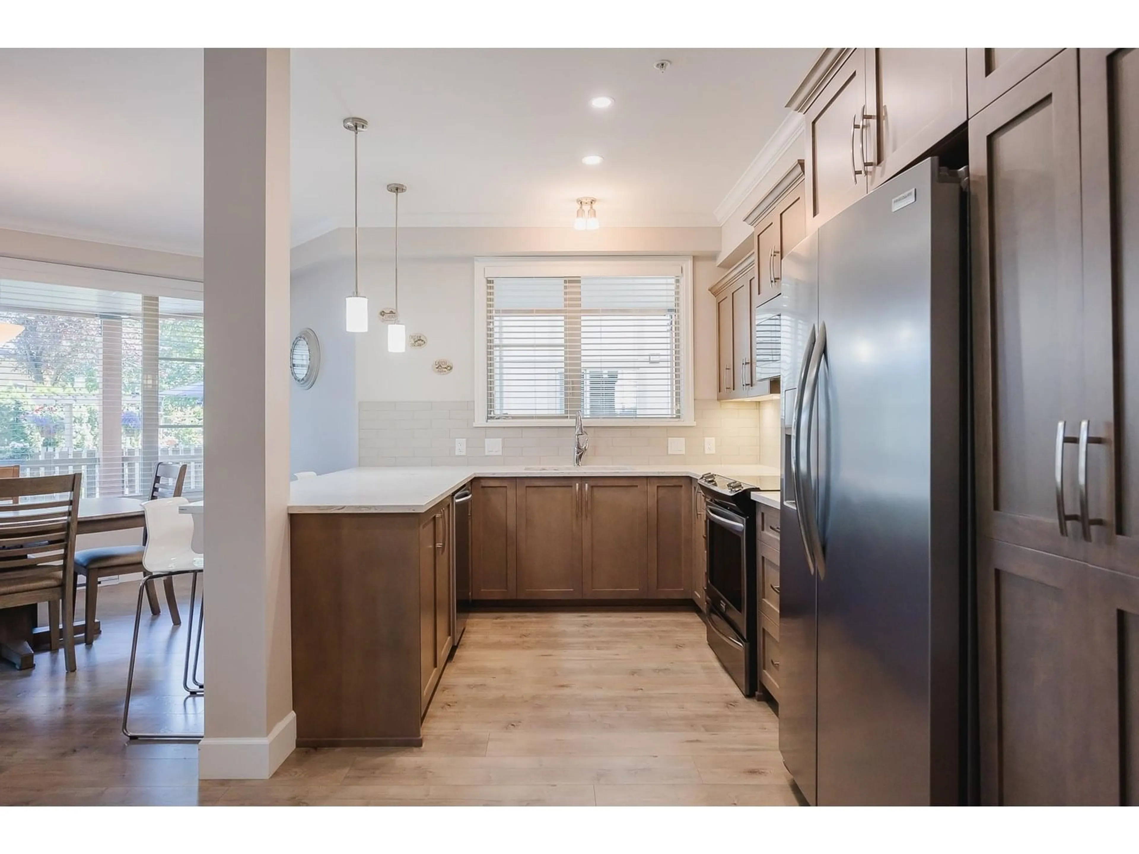 Open concept kitchen, unknown for 110 - 45754 KEITH WILSON ROAD, Chilliwack British Columbia V2R0X3