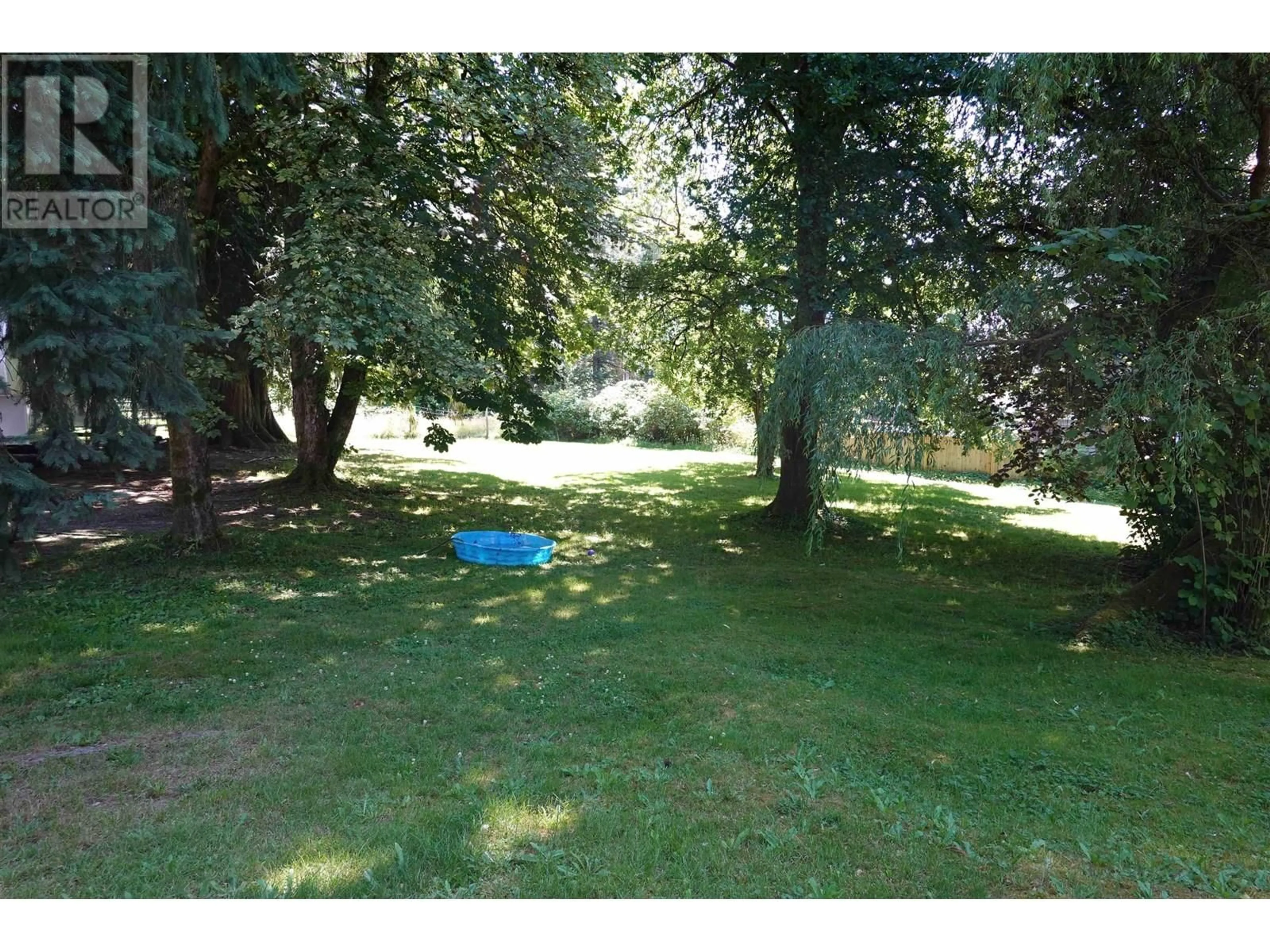 A pic from outside/outdoor area/front of a property/back of a property/a pic from drone, forest/trees view for 11052 240 STREET, Maple Ridge British Columbia V2W1H6