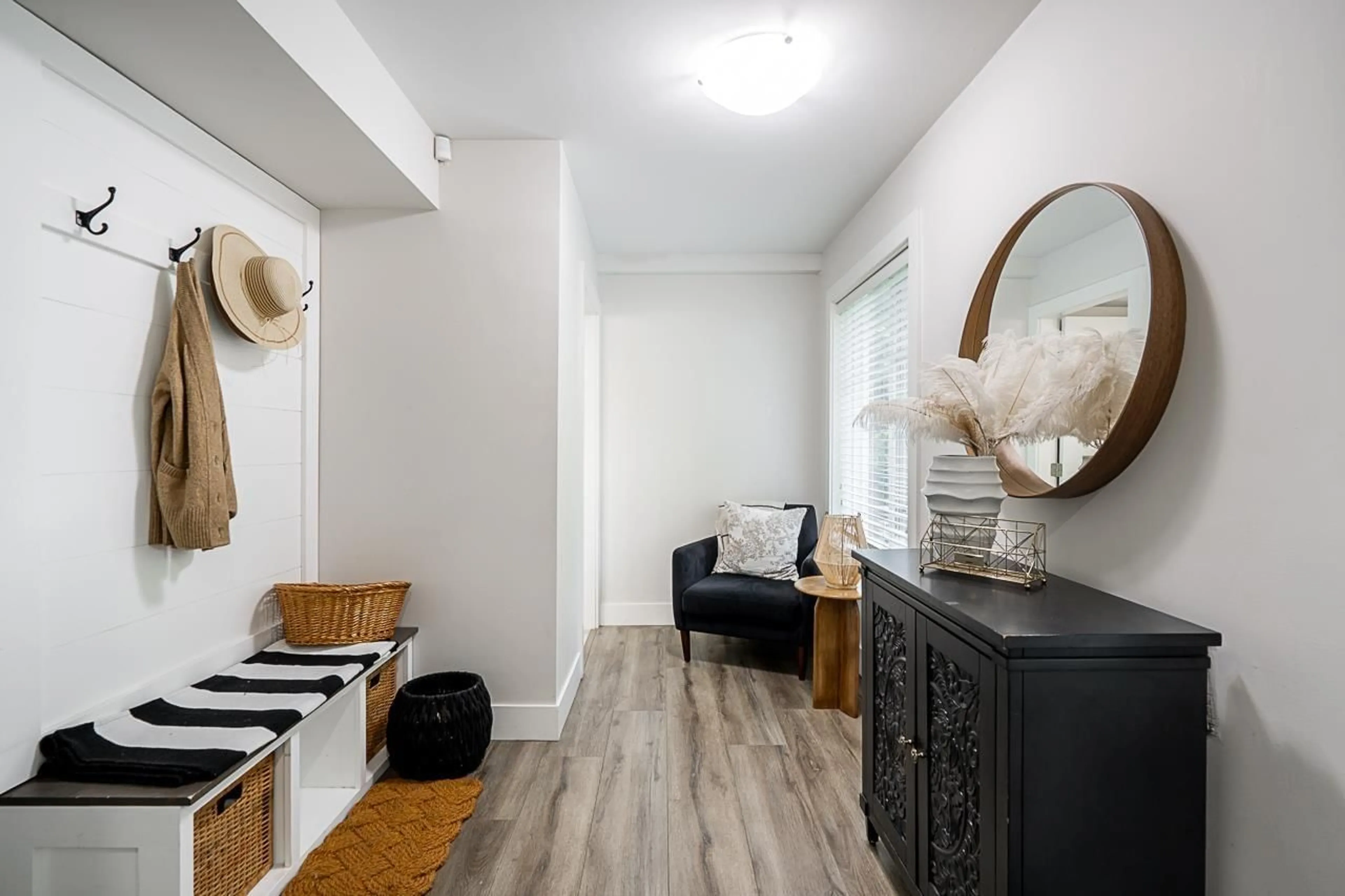 Indoor entryway for 37 - 19239 70, Surrey British Columbia V4N6S8