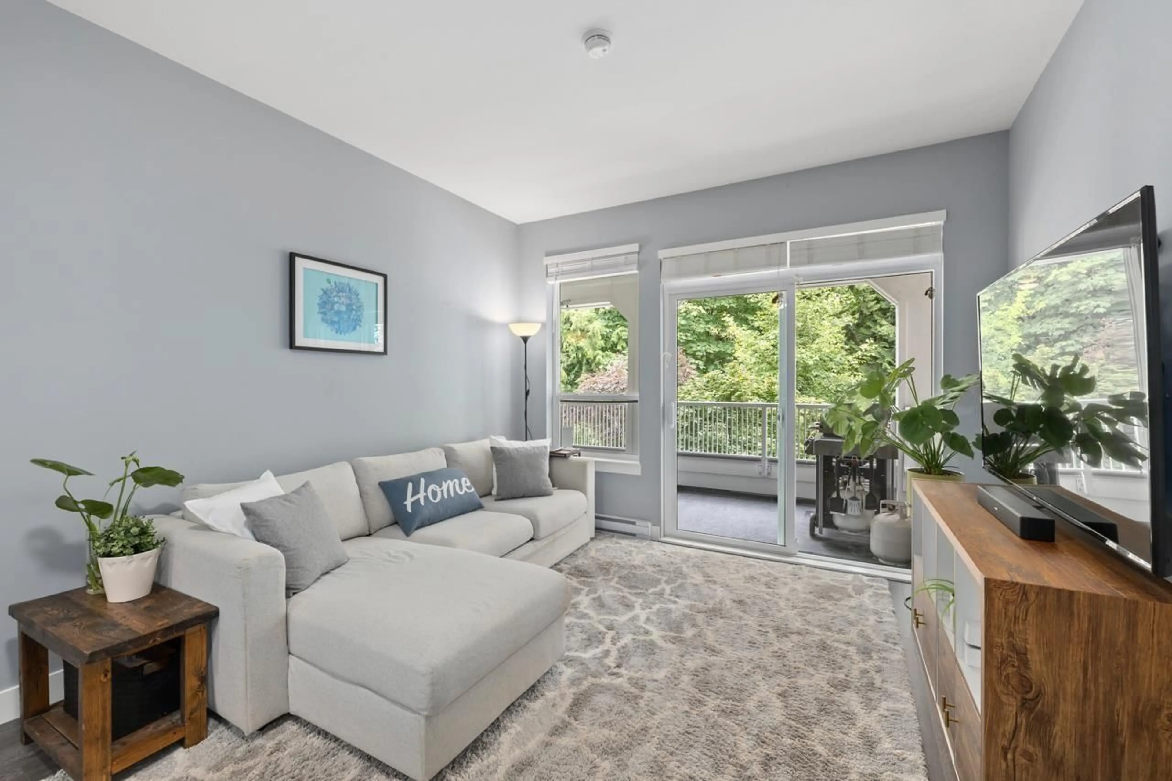 Living room with furniture, unknown for 308 - 16388 64, Surrey British Columbia V3S6X6