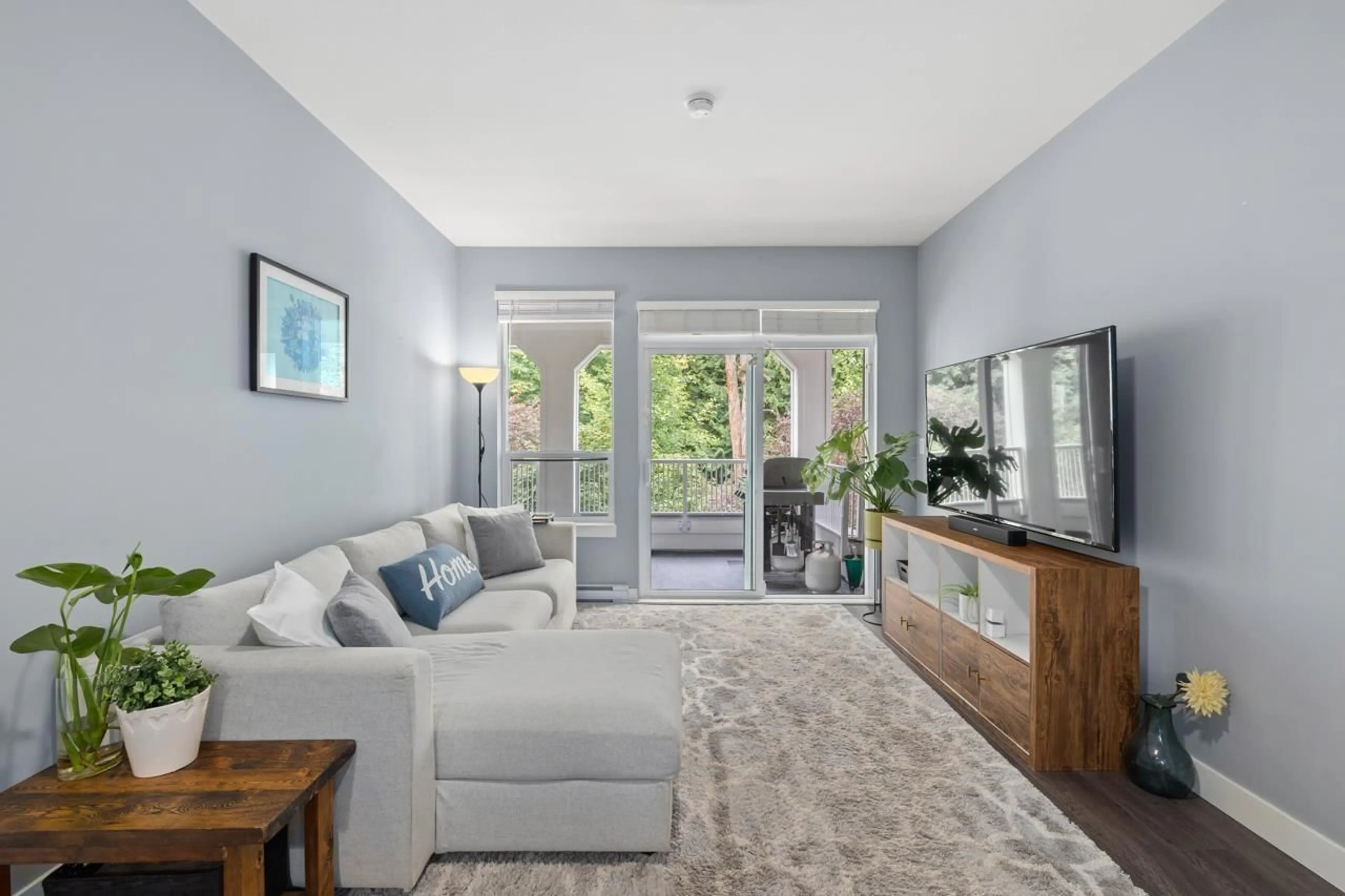 Living room with furniture, unknown for 308 - 16388 64, Surrey British Columbia V3S6X6