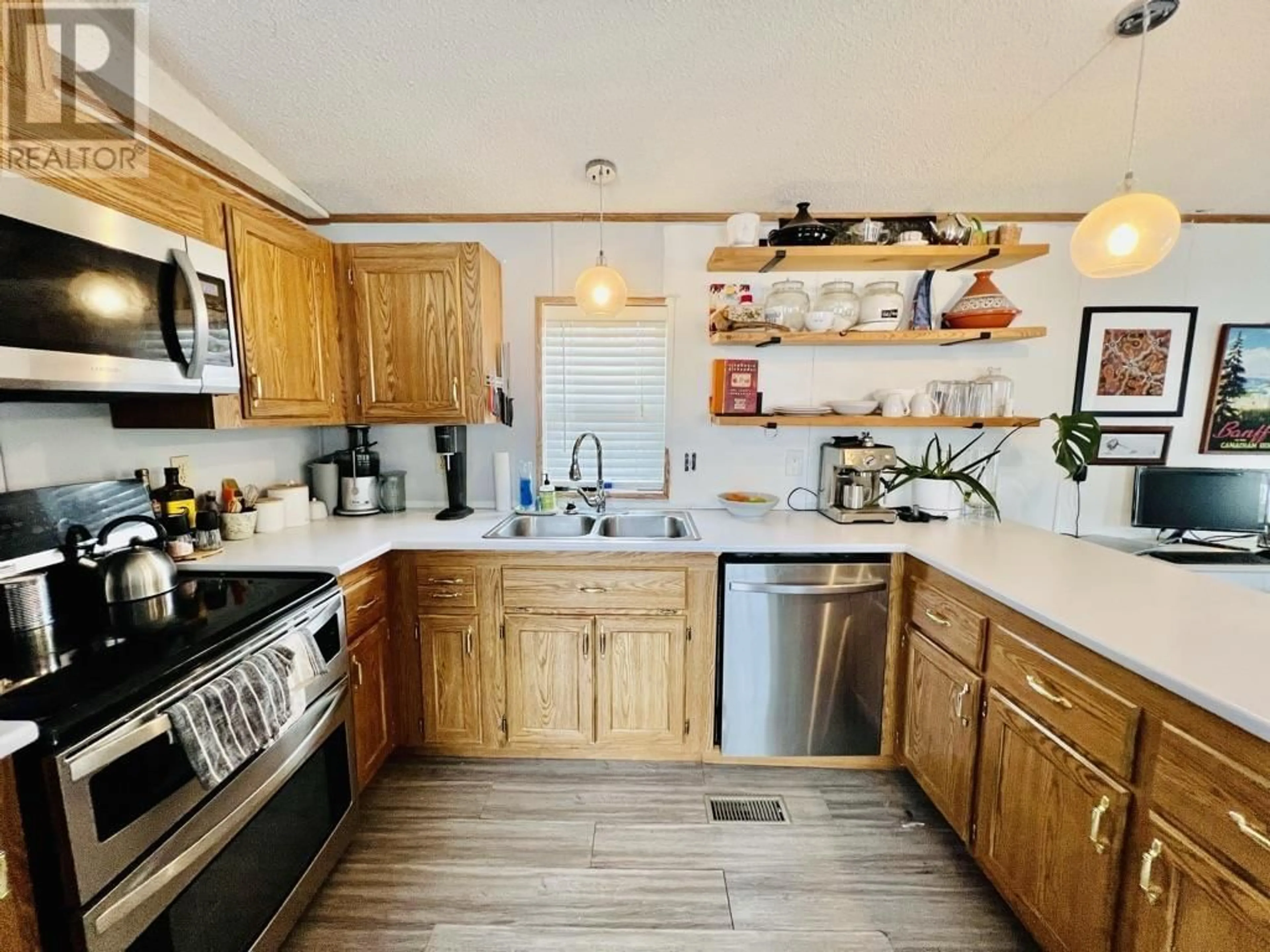 Open concept kitchen, unknown for 22 - 95 LAIDLAW ROAD, Smithers British Columbia V0J2N6
