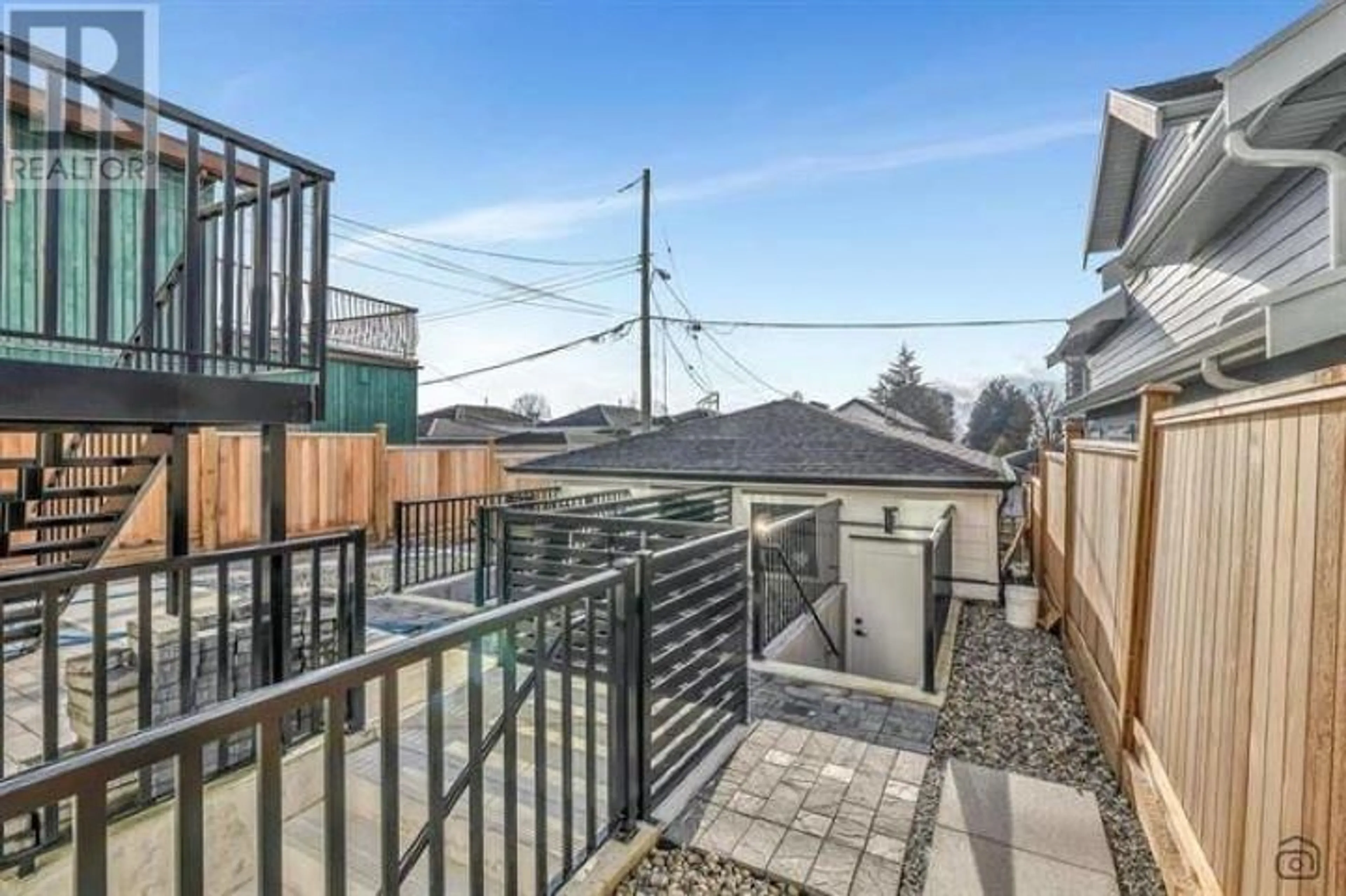 Patio, street for 718 62ND AVENUE, Vancouver British Columbia V5X2G5