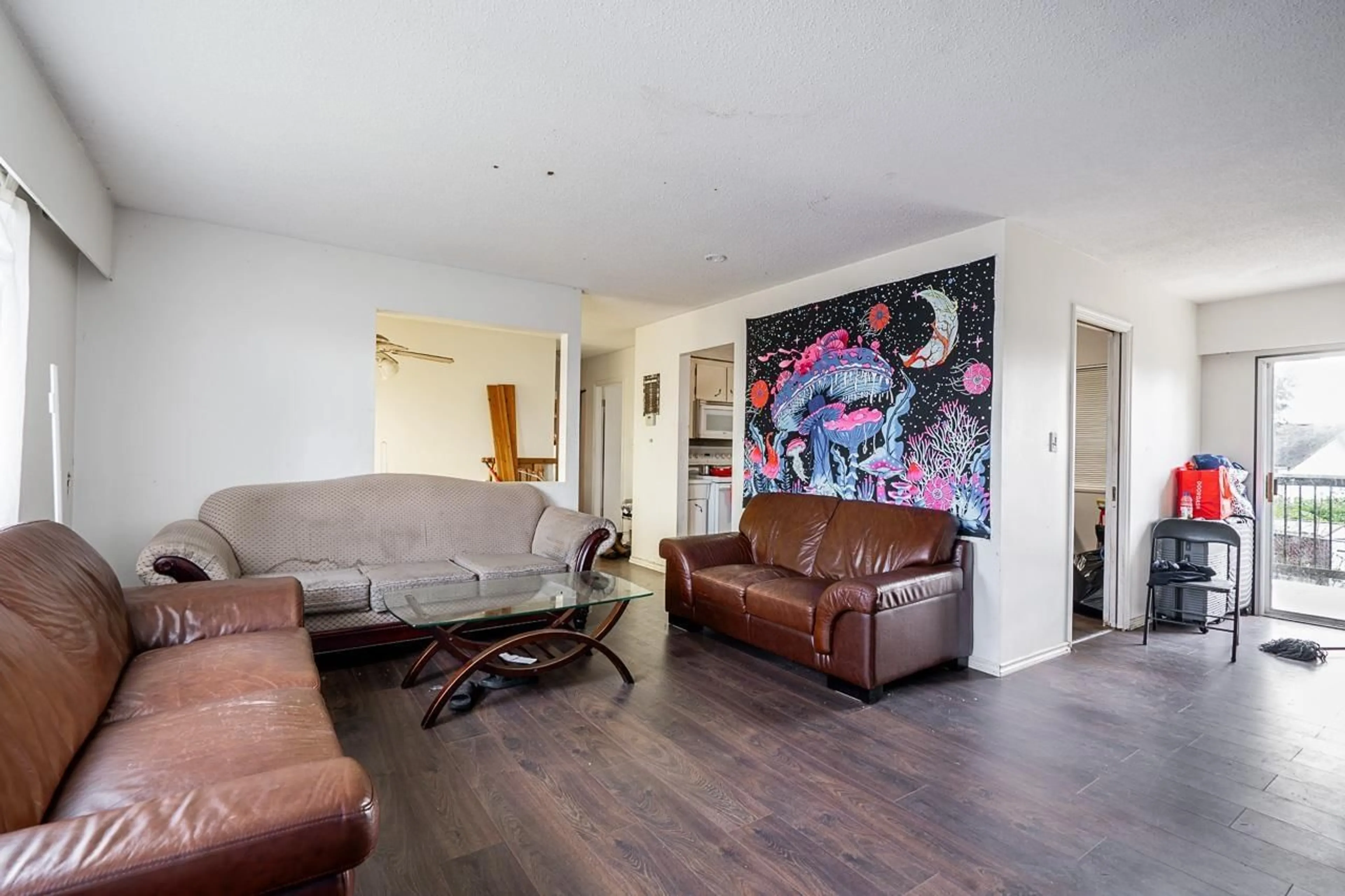 Living room with furniture, unknown for 8753 116A, Delta British Columbia V4C5Z7