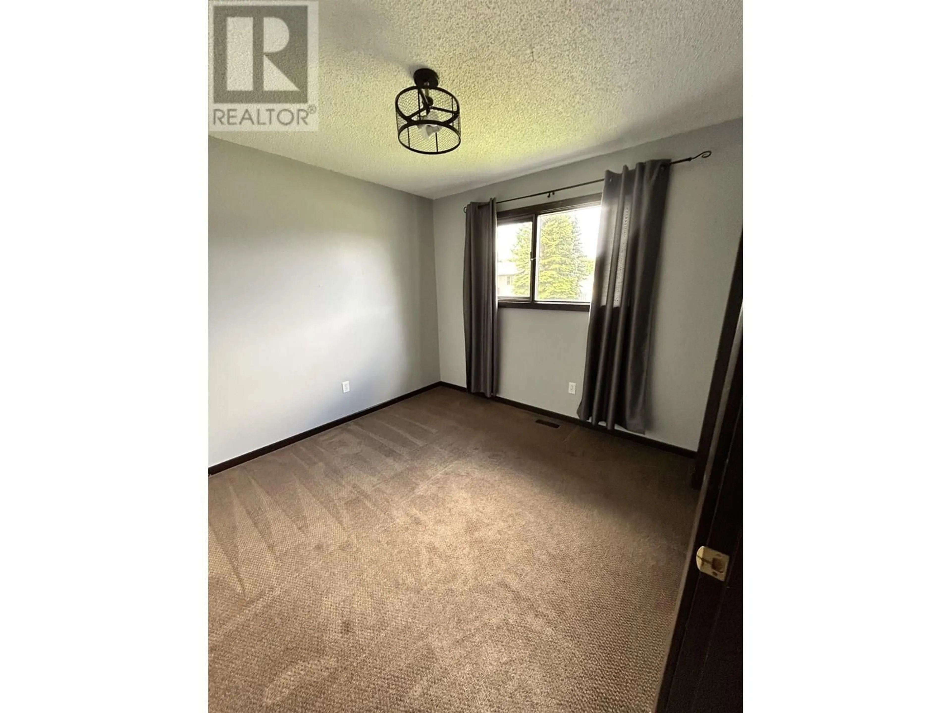 A pic of a room for 7974 LOYOLA CRESCENT, Prince George British Columbia V2N3V4