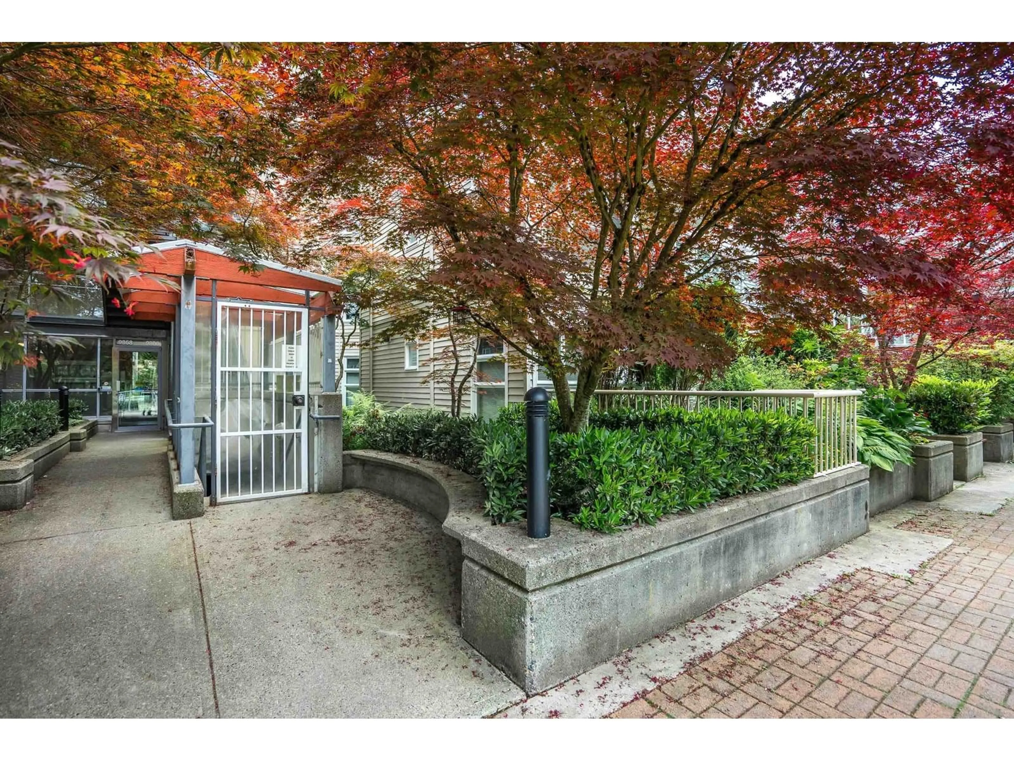 Unknown for B204 - 9866 WHALLEY, Surrey British Columbia V3T5S8