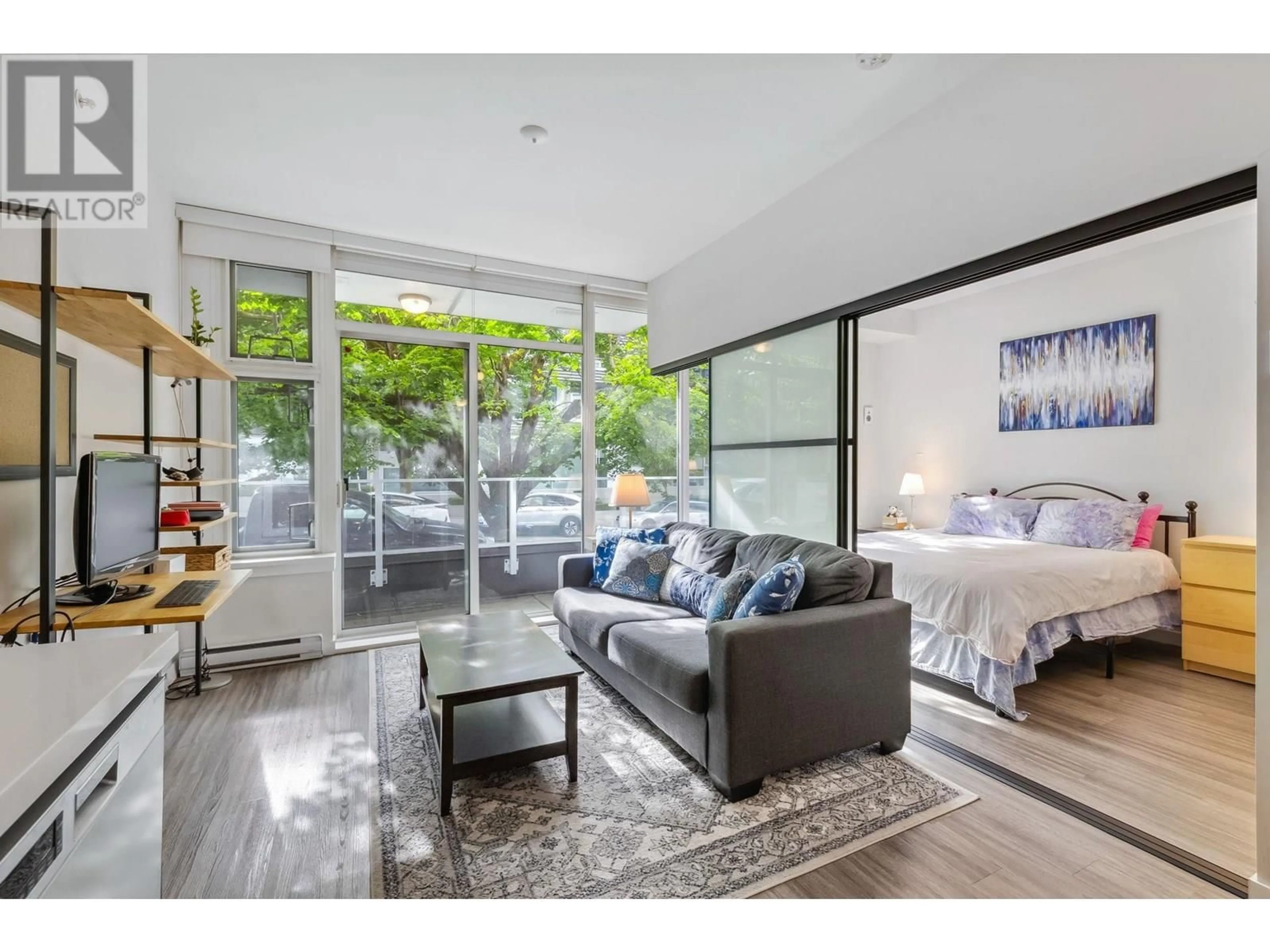 A pic of a room for 114 - 311 6TH AVENUE, Vancouver British Columbia V5T1J9