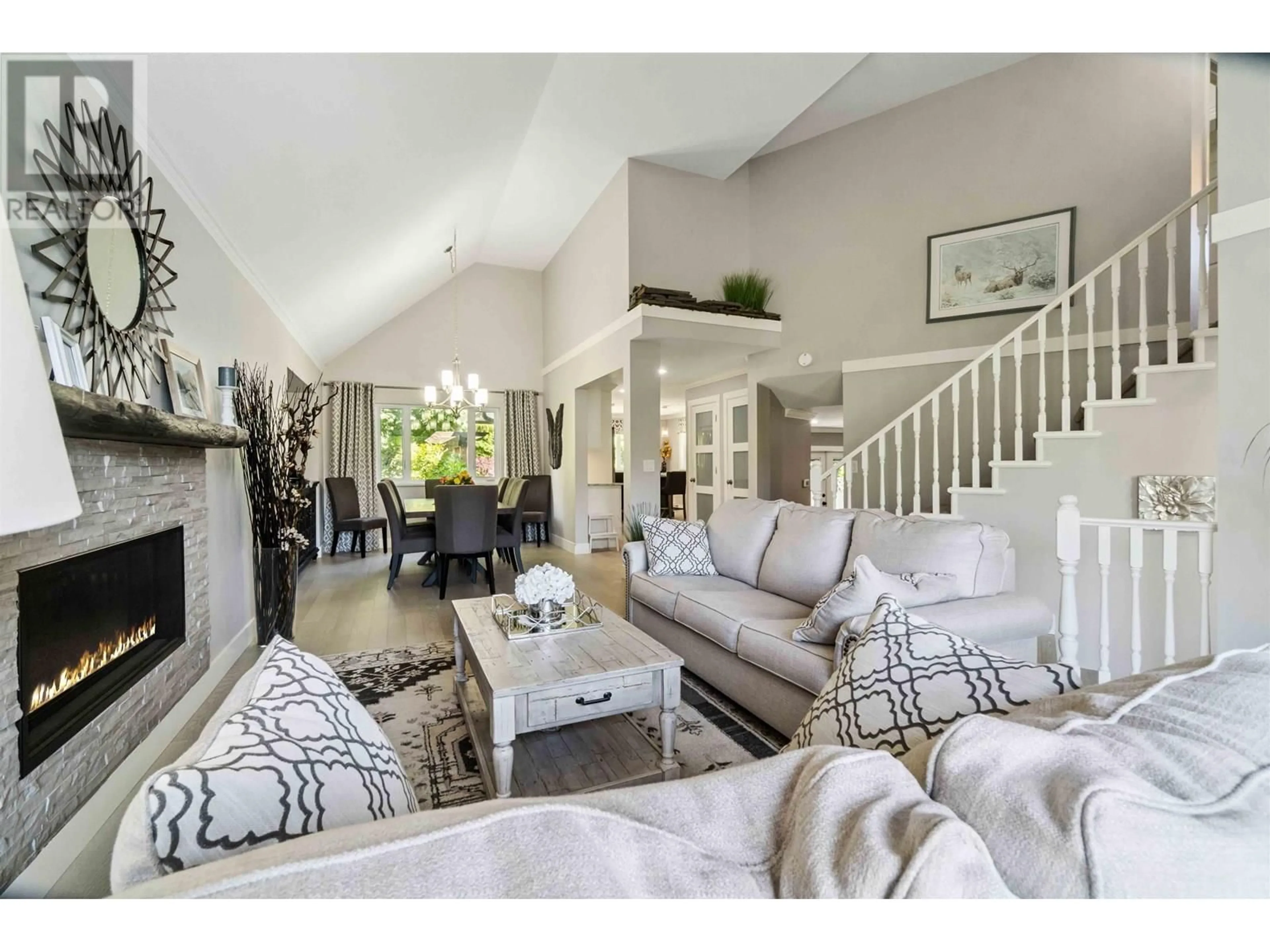 Living room with furniture, unknown for 2969 LOTUS COURT, Coquitlam British Columbia V3B7B3