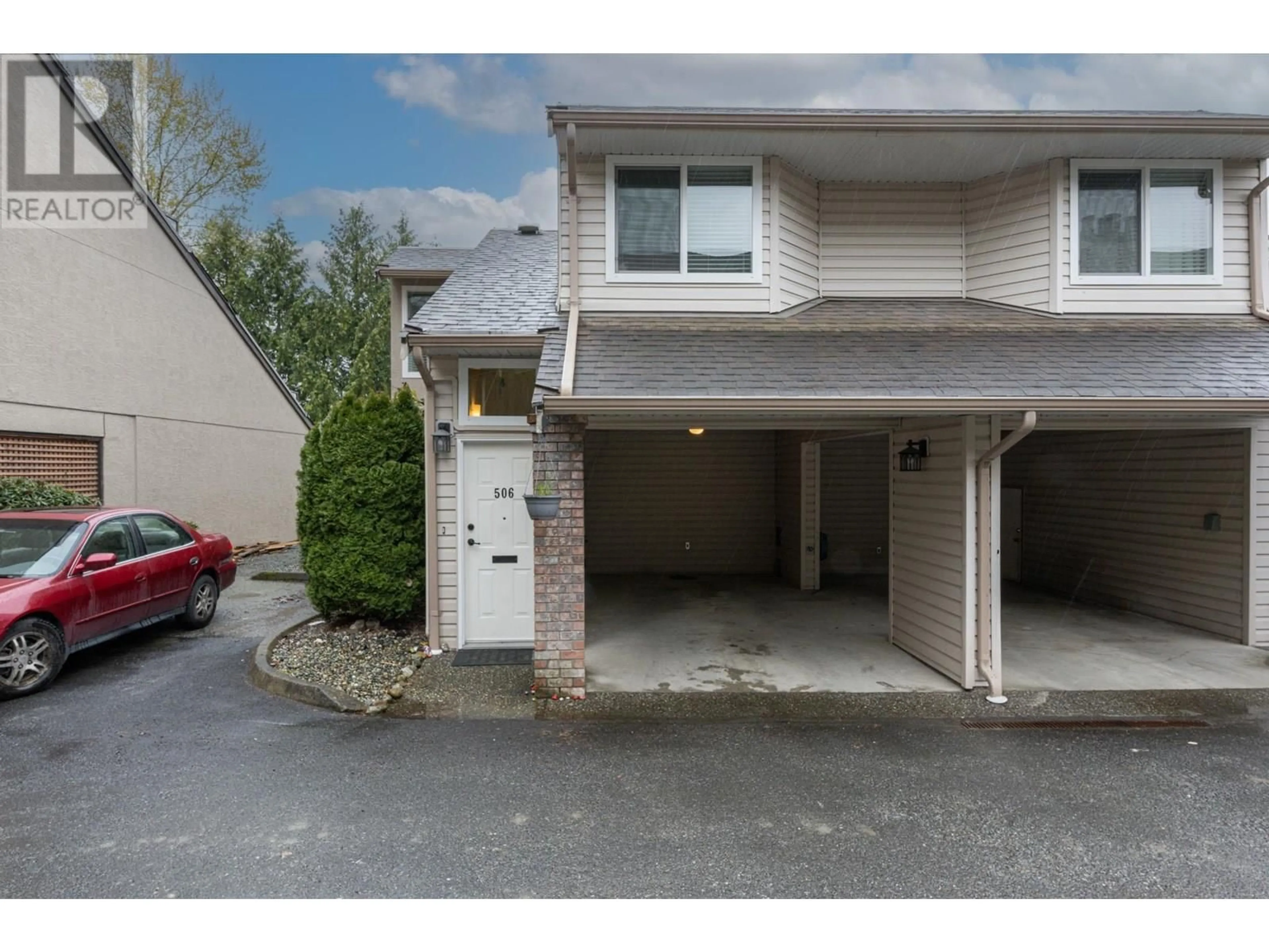 Indoor garage for 506 - 11726 225 STREET, Maple Ridge British Columbia V2X6E4