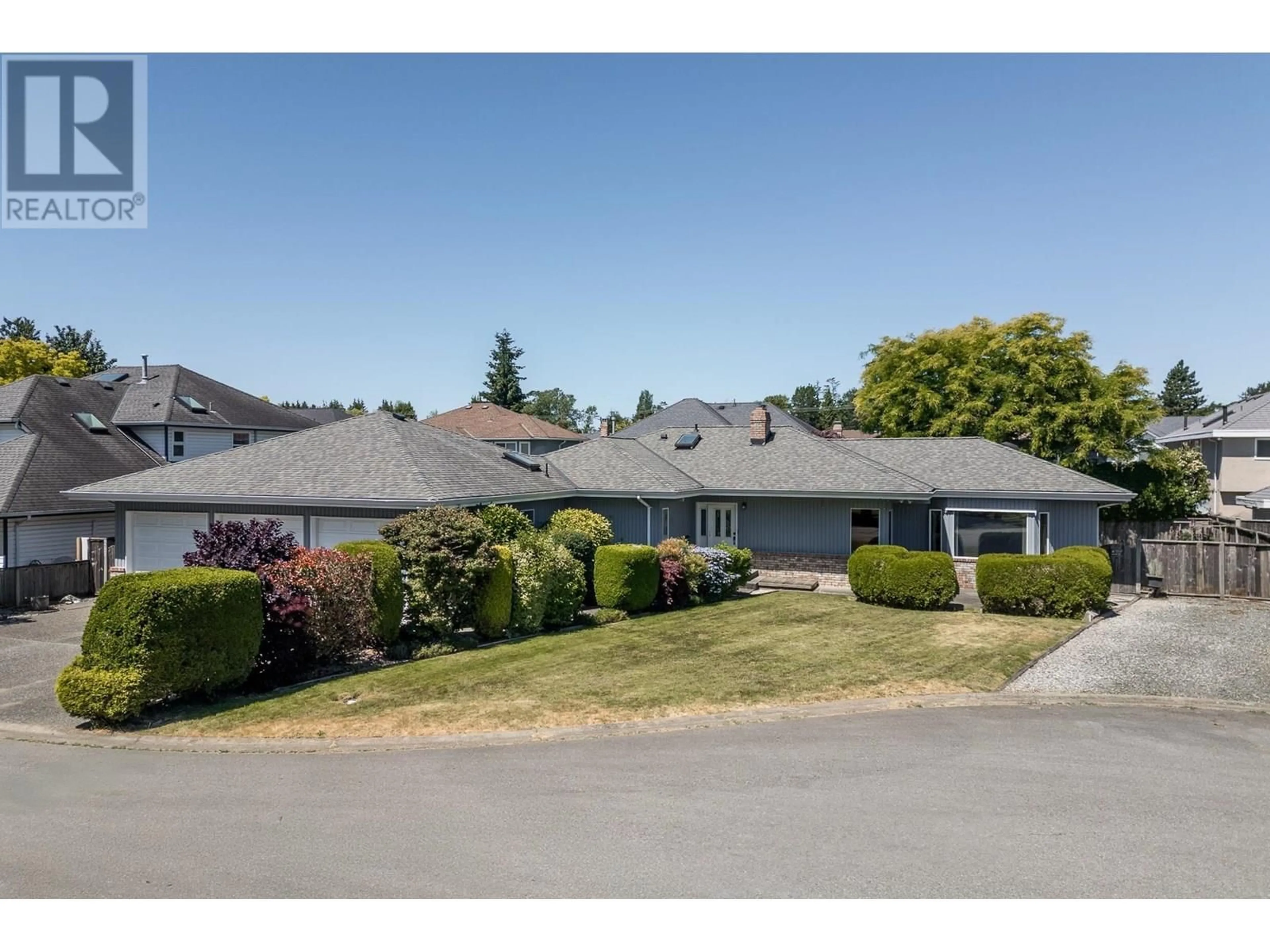 A pic from outside/outdoor area/front of a property/back of a property/a pic from drone, street for 5221 BENTLEY CRESCENT, Delta British Columbia V4K4K2