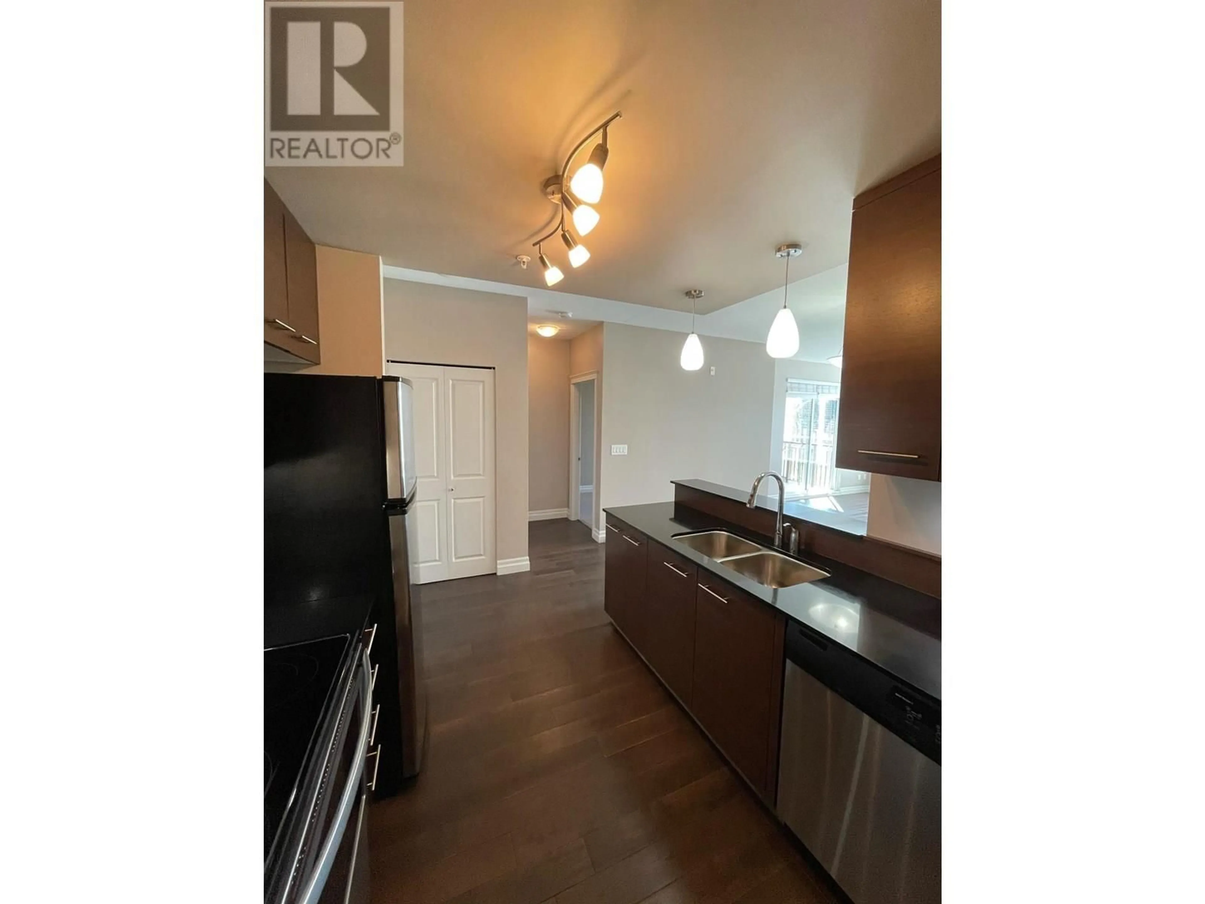 Open concept kitchen, wood/laminate floor for 310 - 2343 ATKINS AVENUE, Port Coquitlam British Columbia V3C1Y7