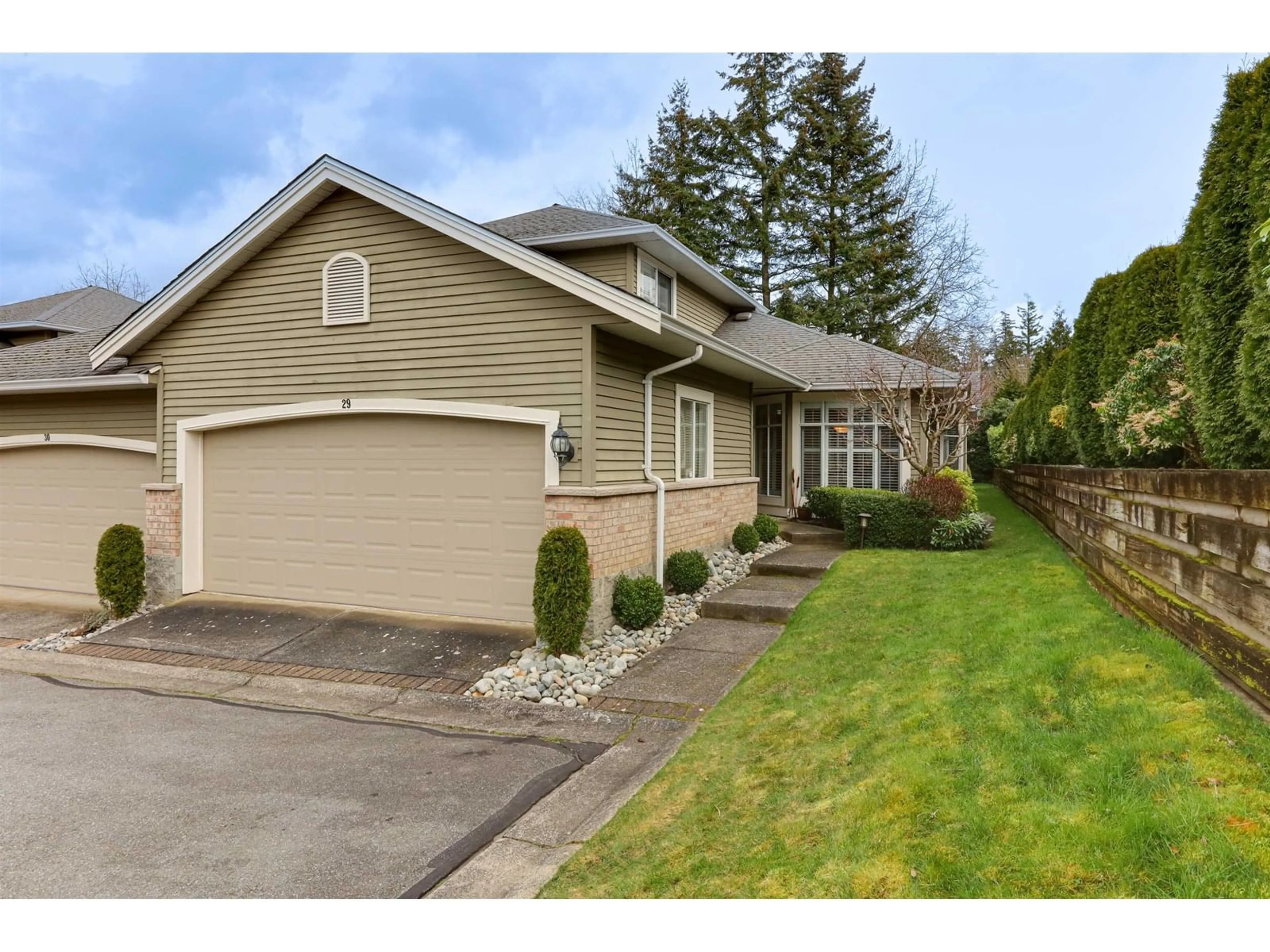 Home with vinyl exterior material, street for 29 - 2672 151, Surrey British Columbia V4P1A1