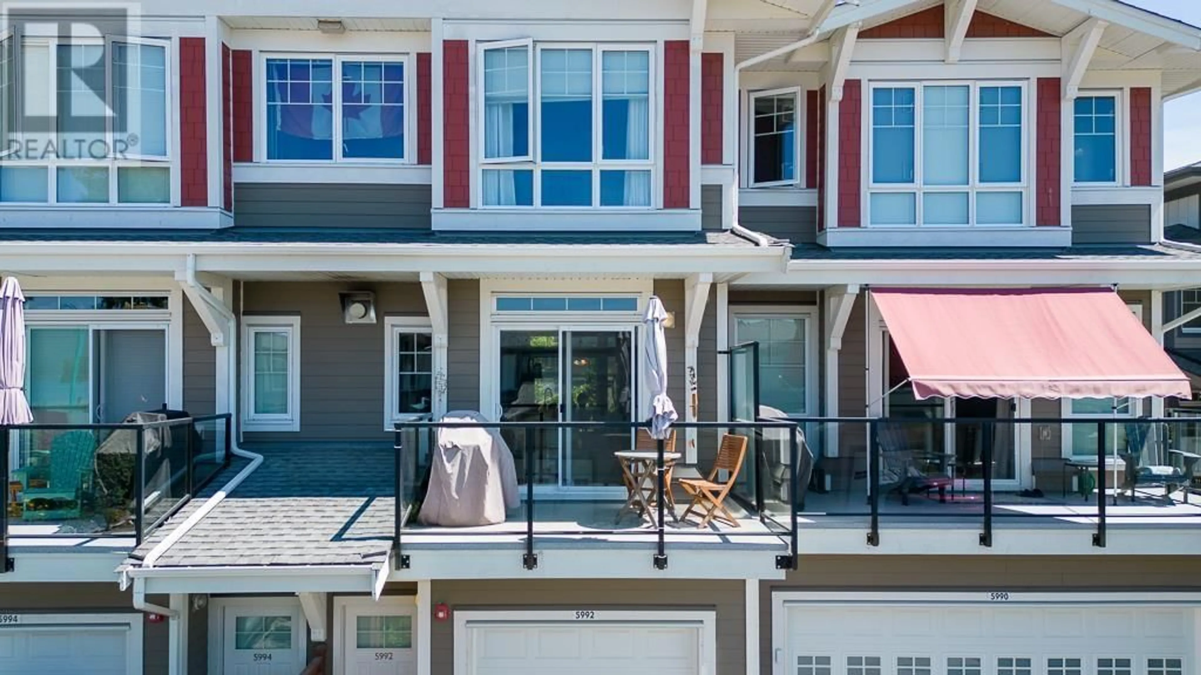 Patio, unknown for 5992 BEACHGATE LANE, Sechelt British Columbia V7Z0S2