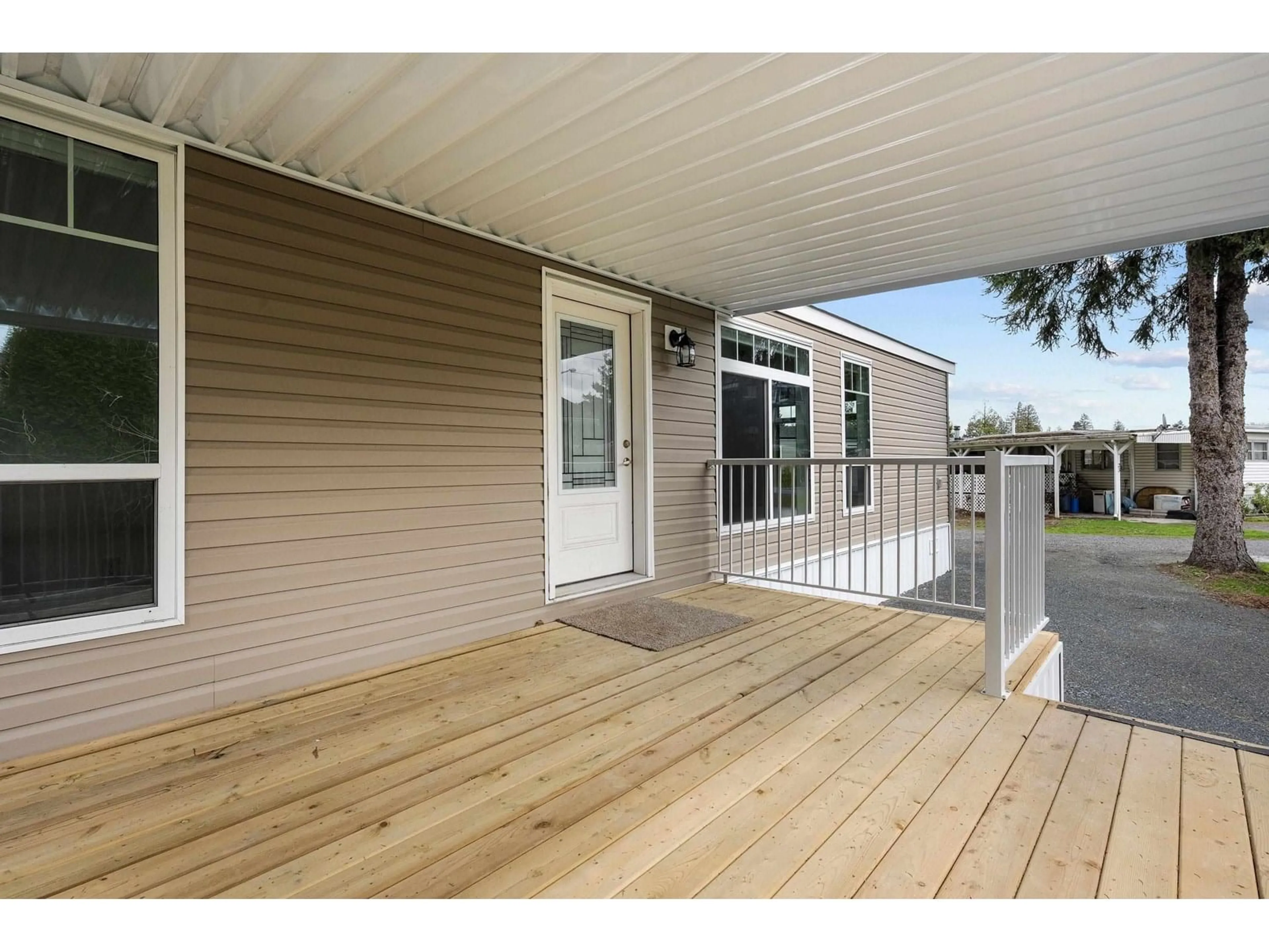 Unknown for 14 - 6035 VEDDER ROAD, Chilliwack British Columbia V2R1E5